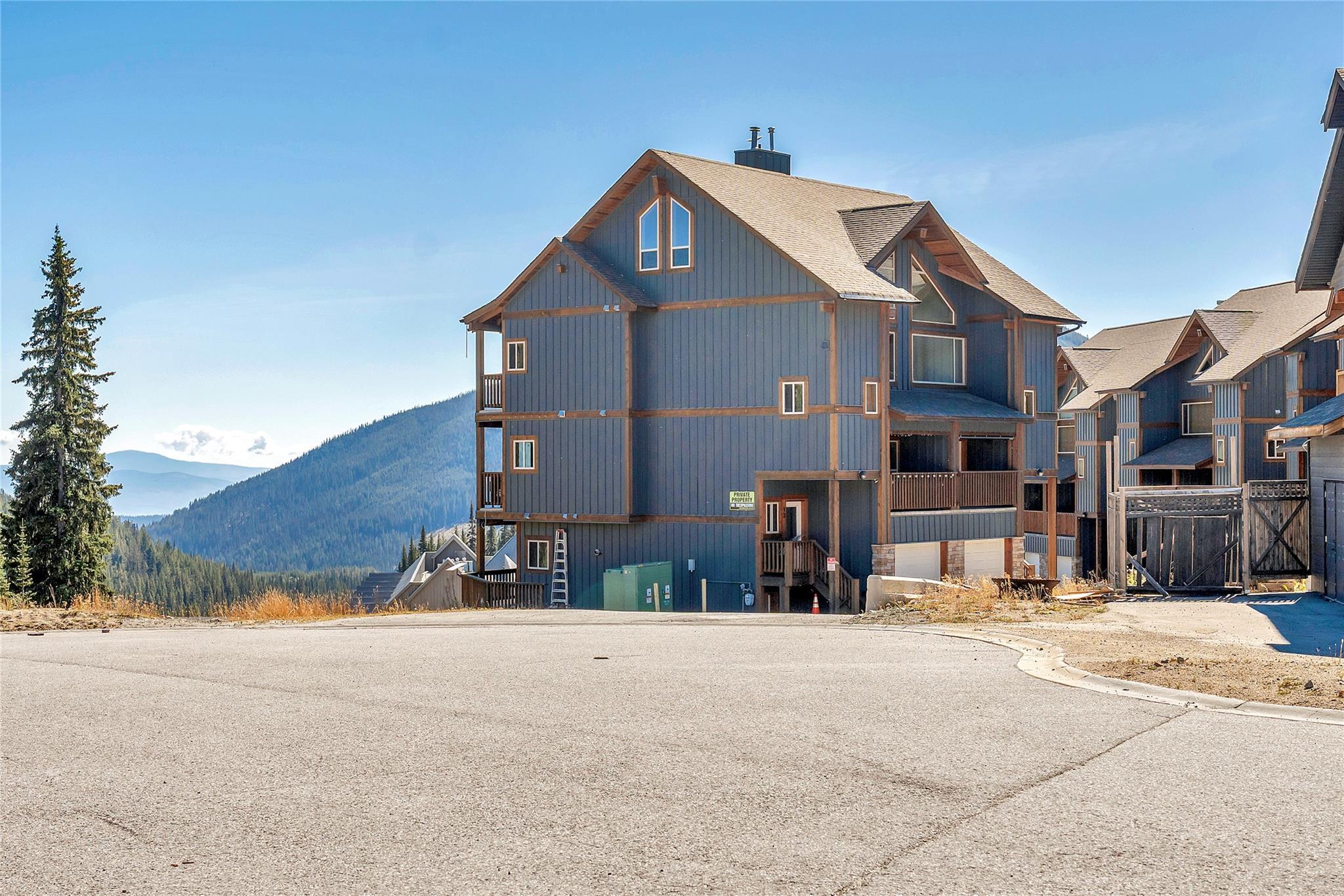 306 Clearview Road 14 Apex Mountain V0H 1K0