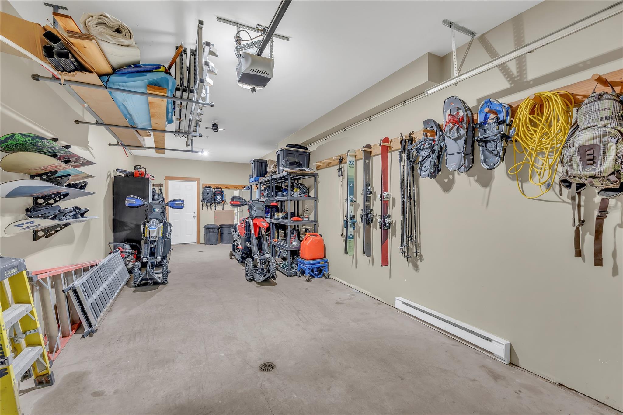 306 Clearview Road 14 Apex Mountain V0H 1K0