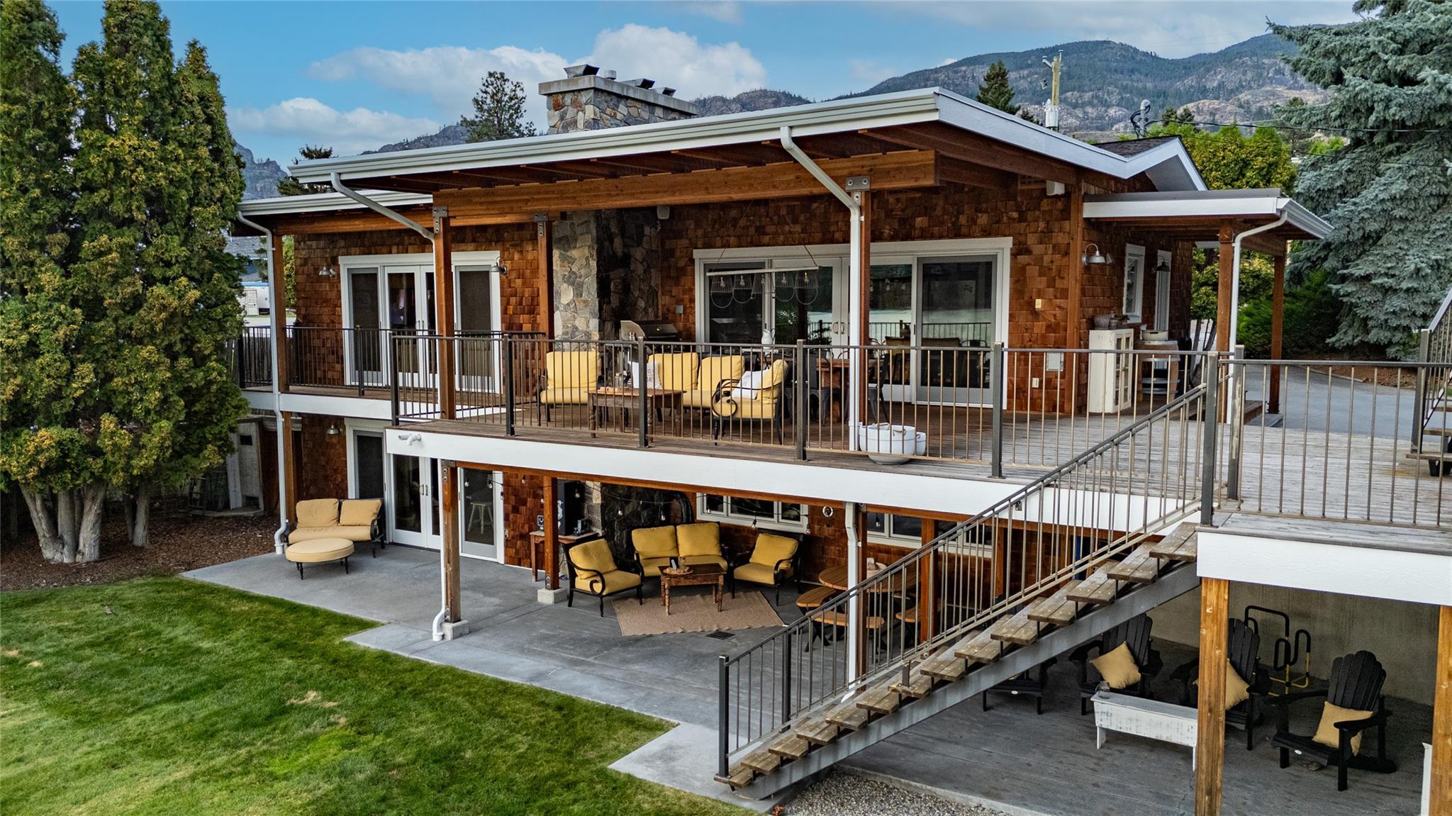 138 Devon Drive Okanagan Falls V0H 1R5