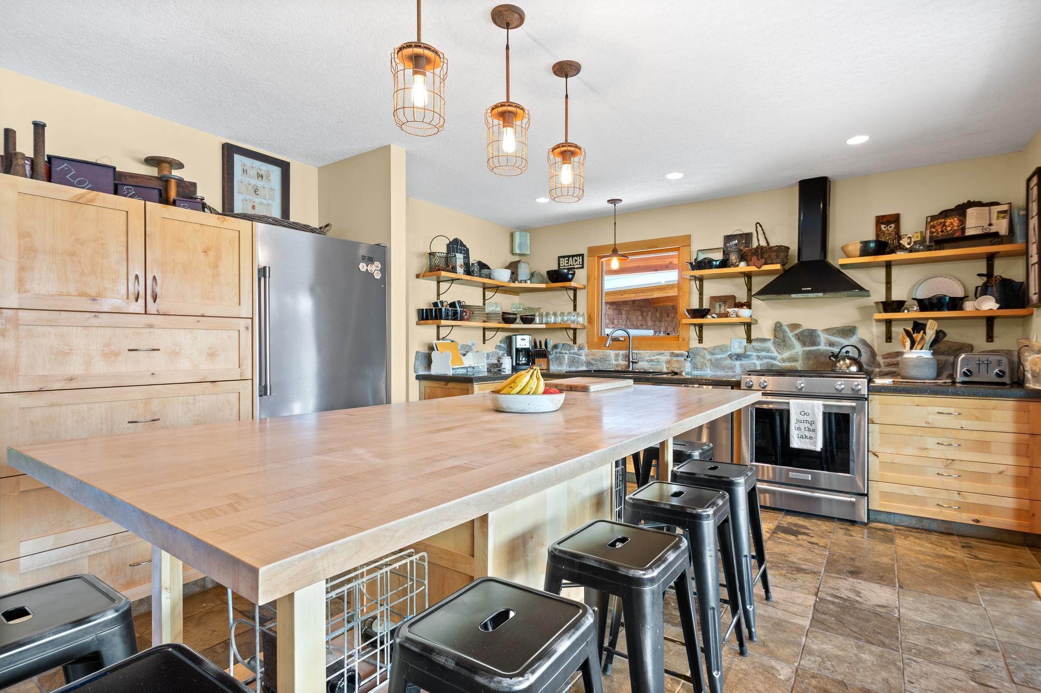 138 Devon Drive Okanagan Falls V0H 1R5