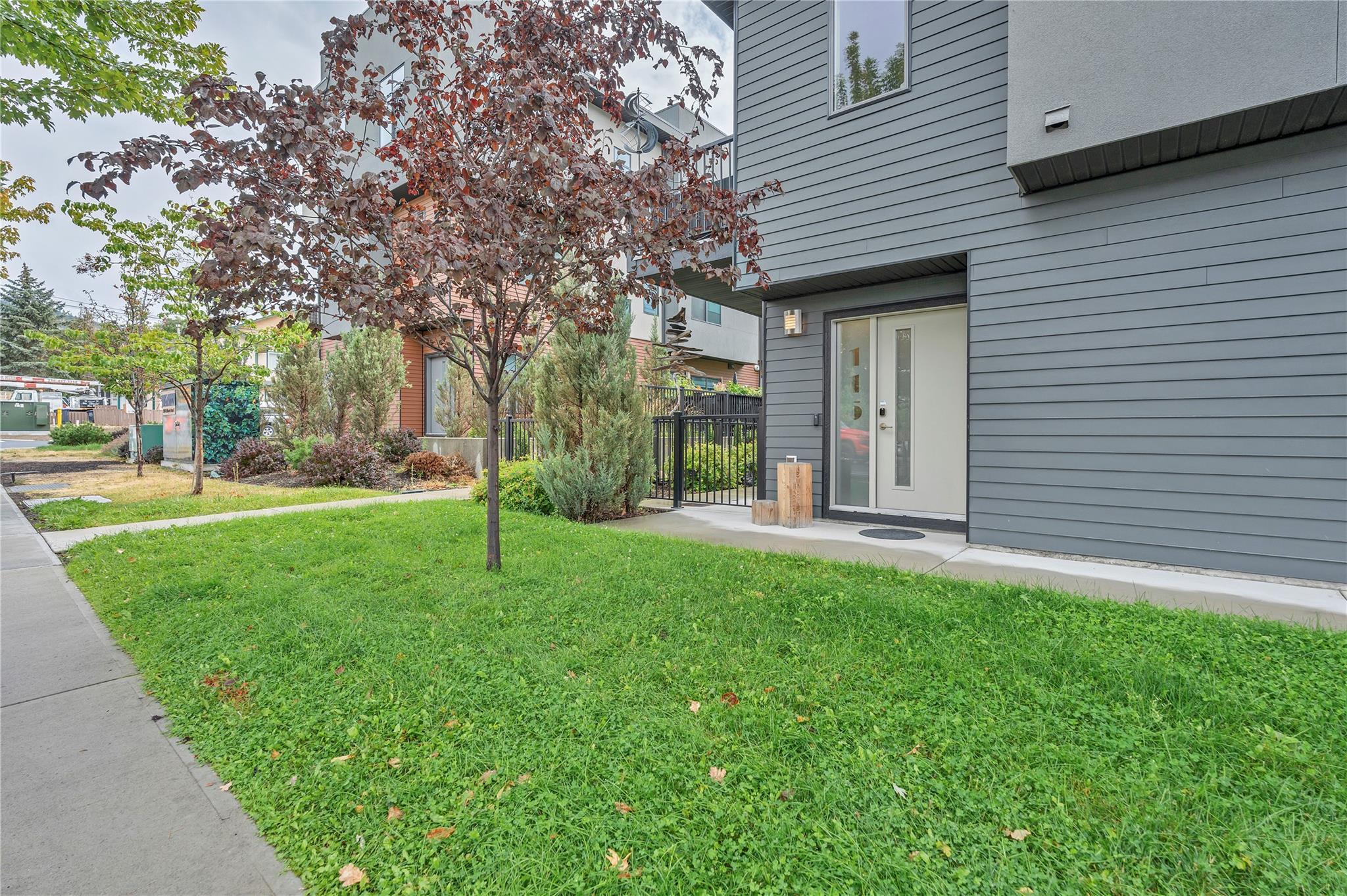 388 Eckhardt Avenue 115 Penticton V2A 0C7