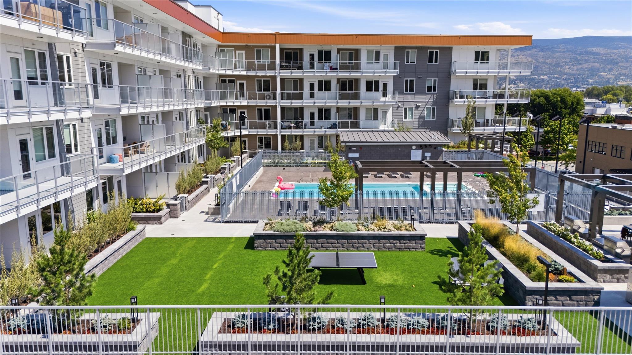 270 Riverside Drive 415 Penticton V2A 5Y5