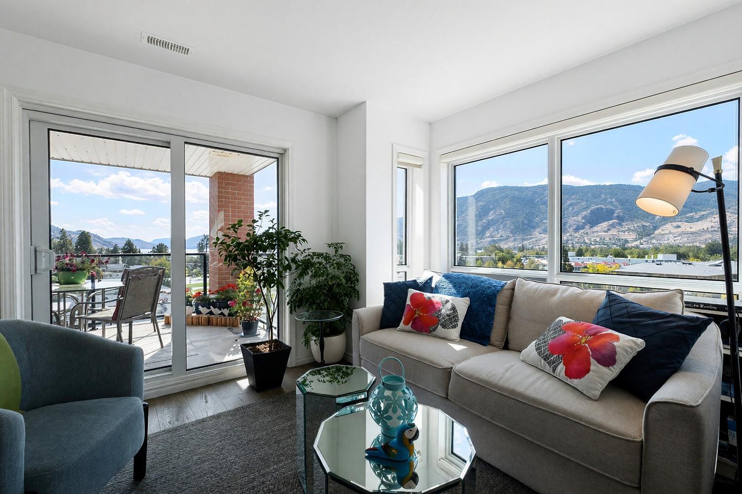 3388 Skaha Lake Road 705 Penticton V2A 6G4
