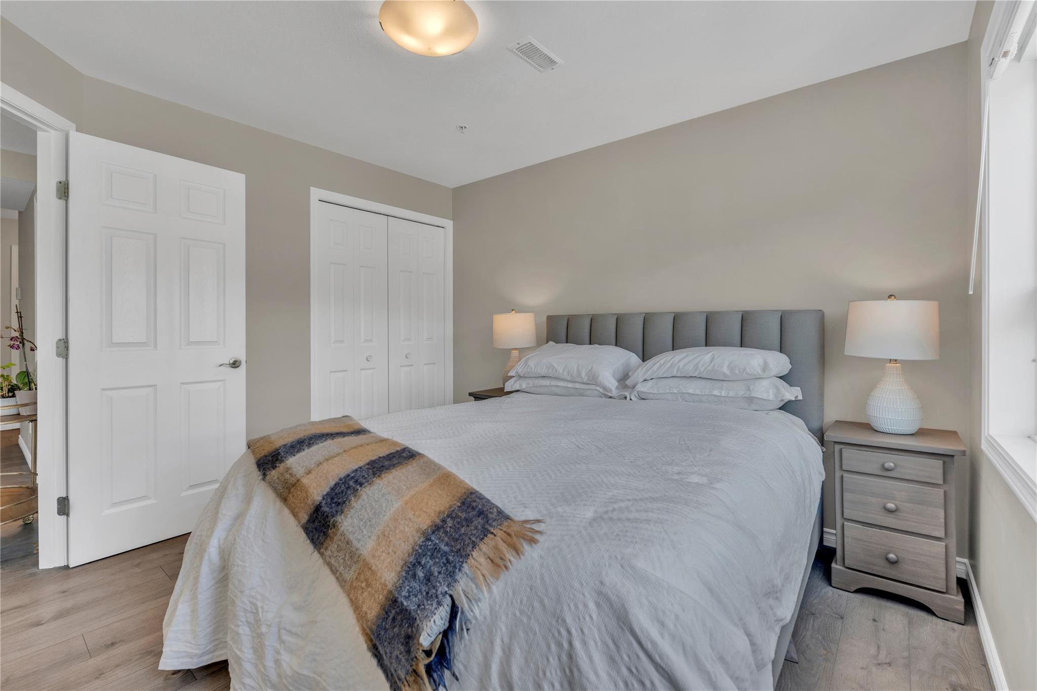 3388 Skaha Lake Road 807 Penticton V2A 6G4