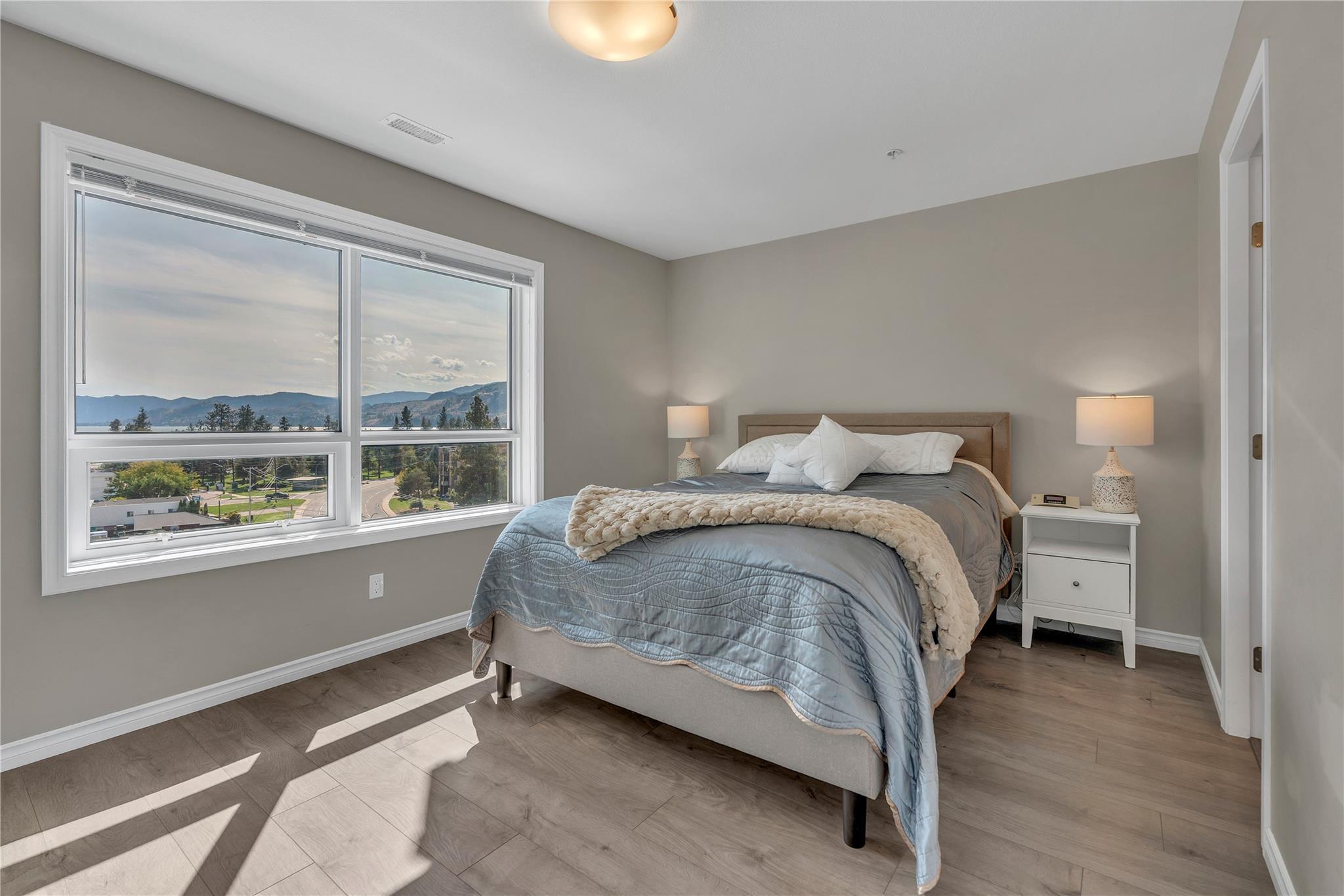 3388 Skaha Lake Road 807 Penticton V2A 6G4