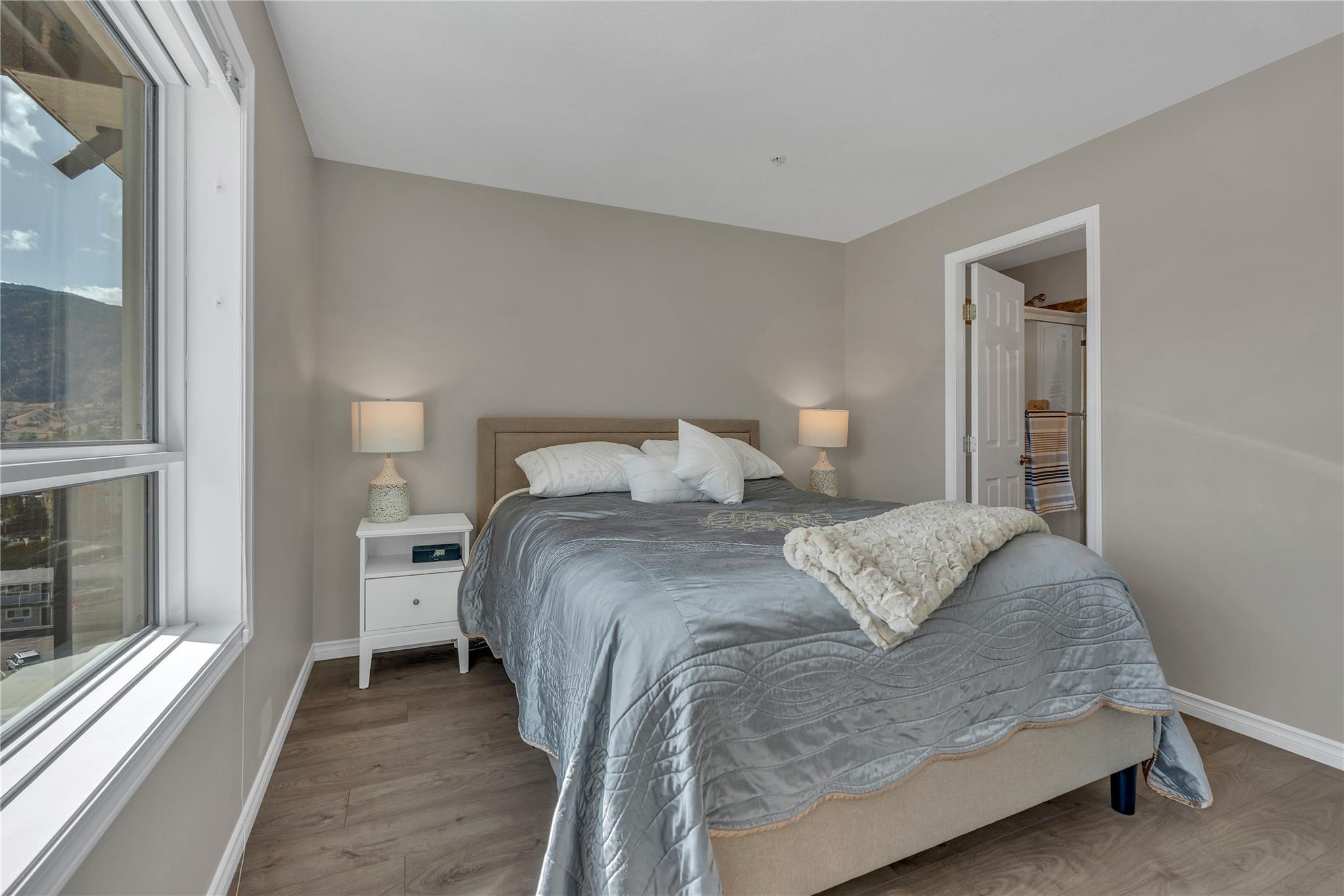3388 Skaha Lake Road 807 Penticton V2A 6G4