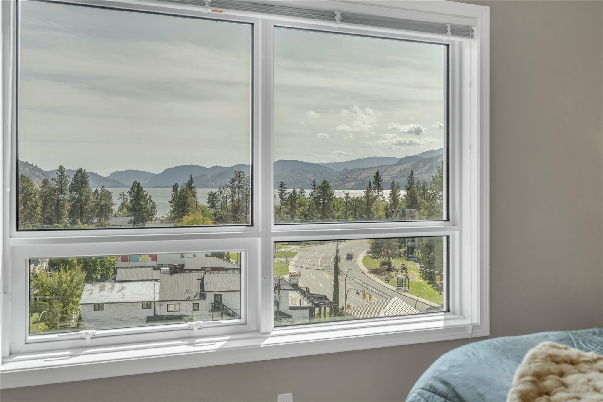 3388 Skaha Lake Road 807 Penticton V2A 6G4