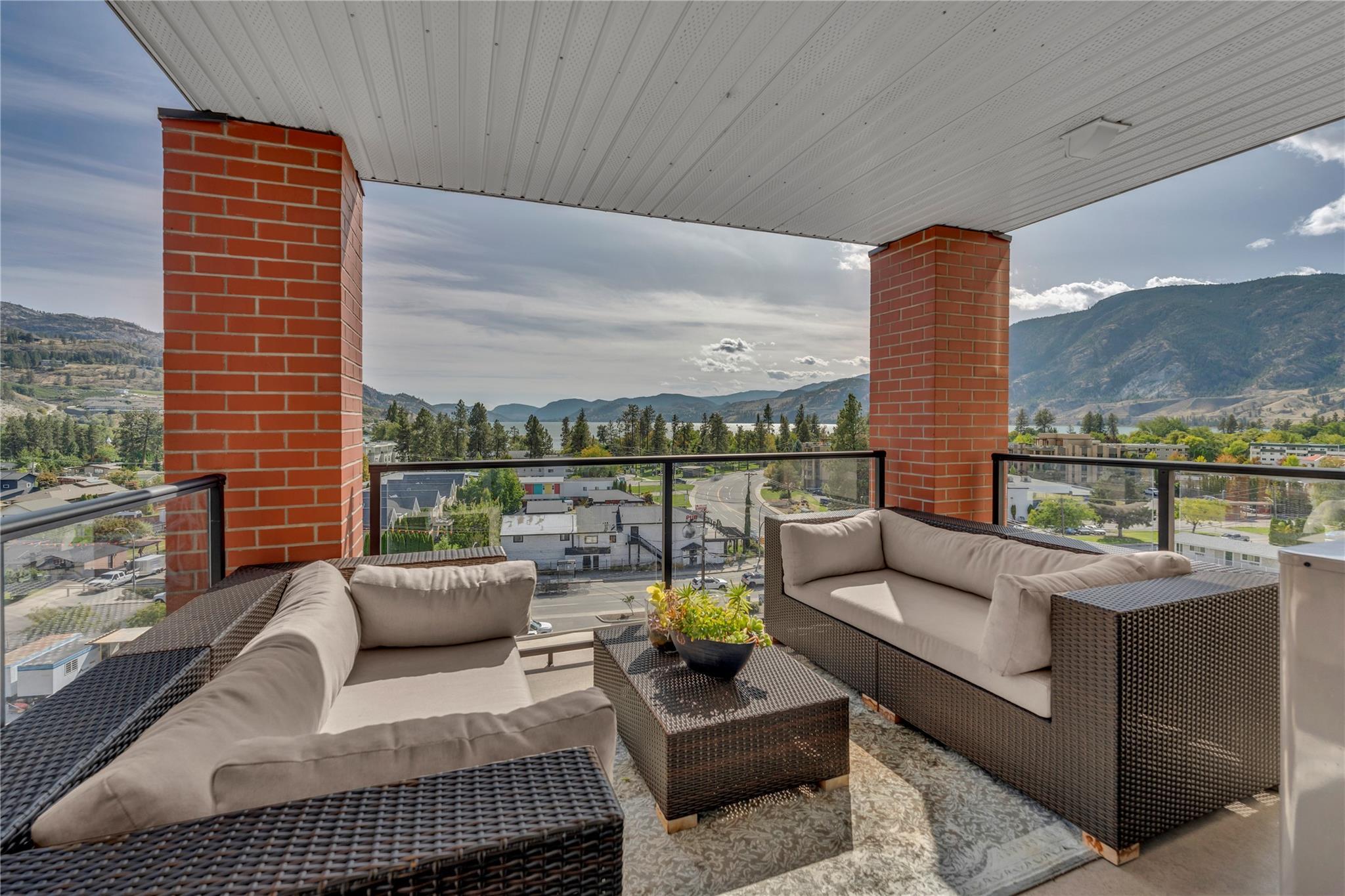 3388 Skaha Lake Road 807 Penticton V2A 6G4