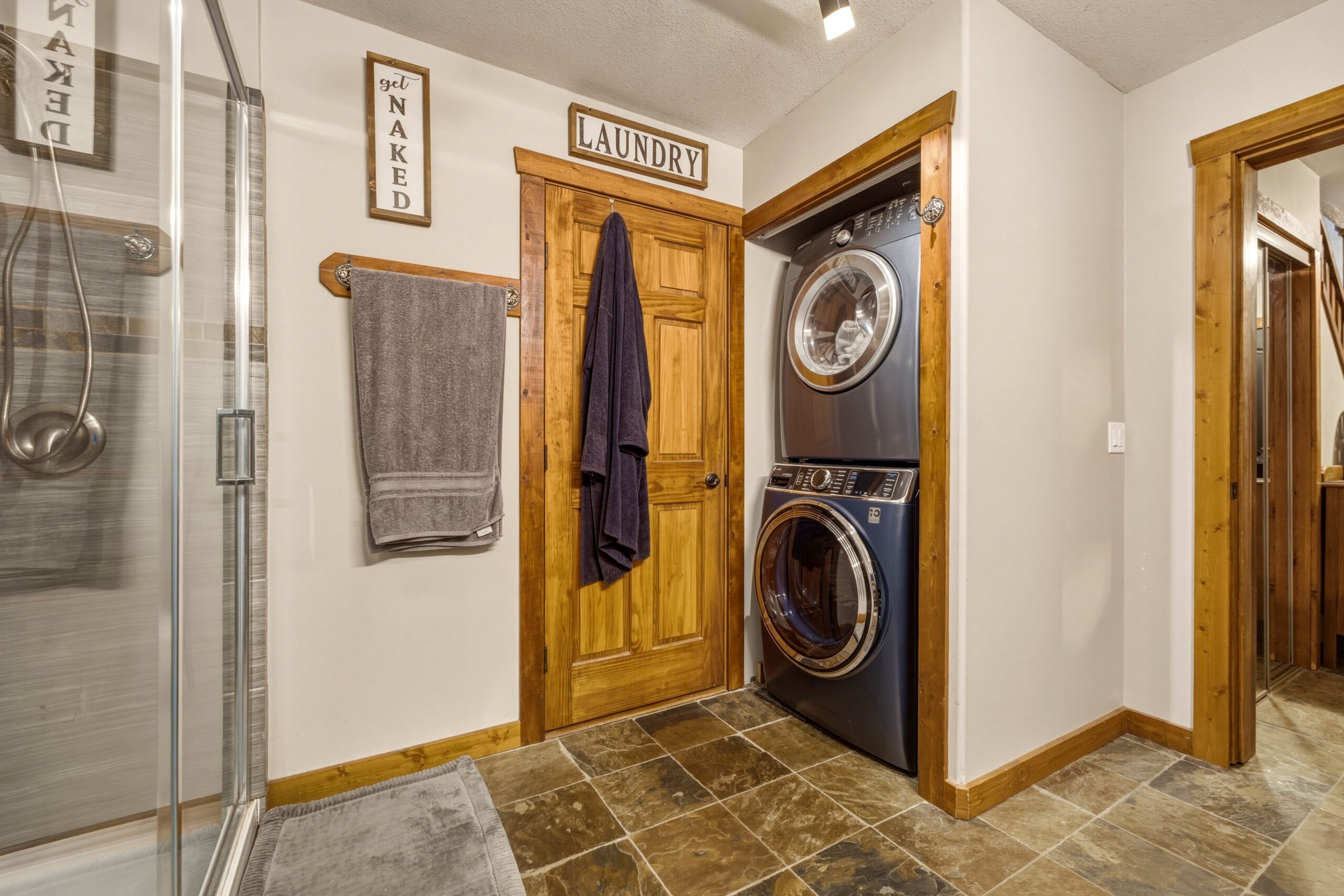225 Falcon Avenue Vernon V1H 2A1