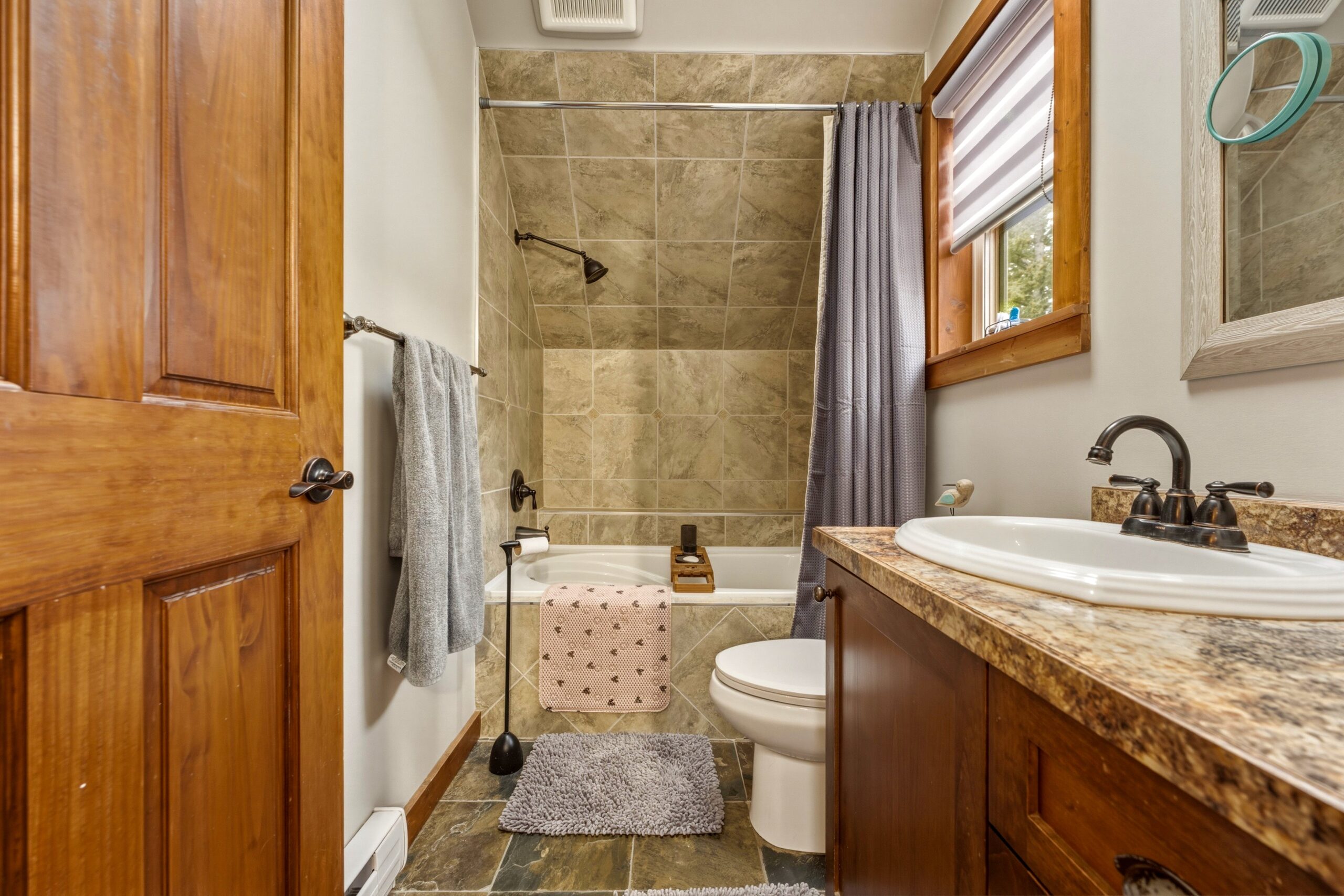 225 Falcon Avenue Vernon V1H 2A1