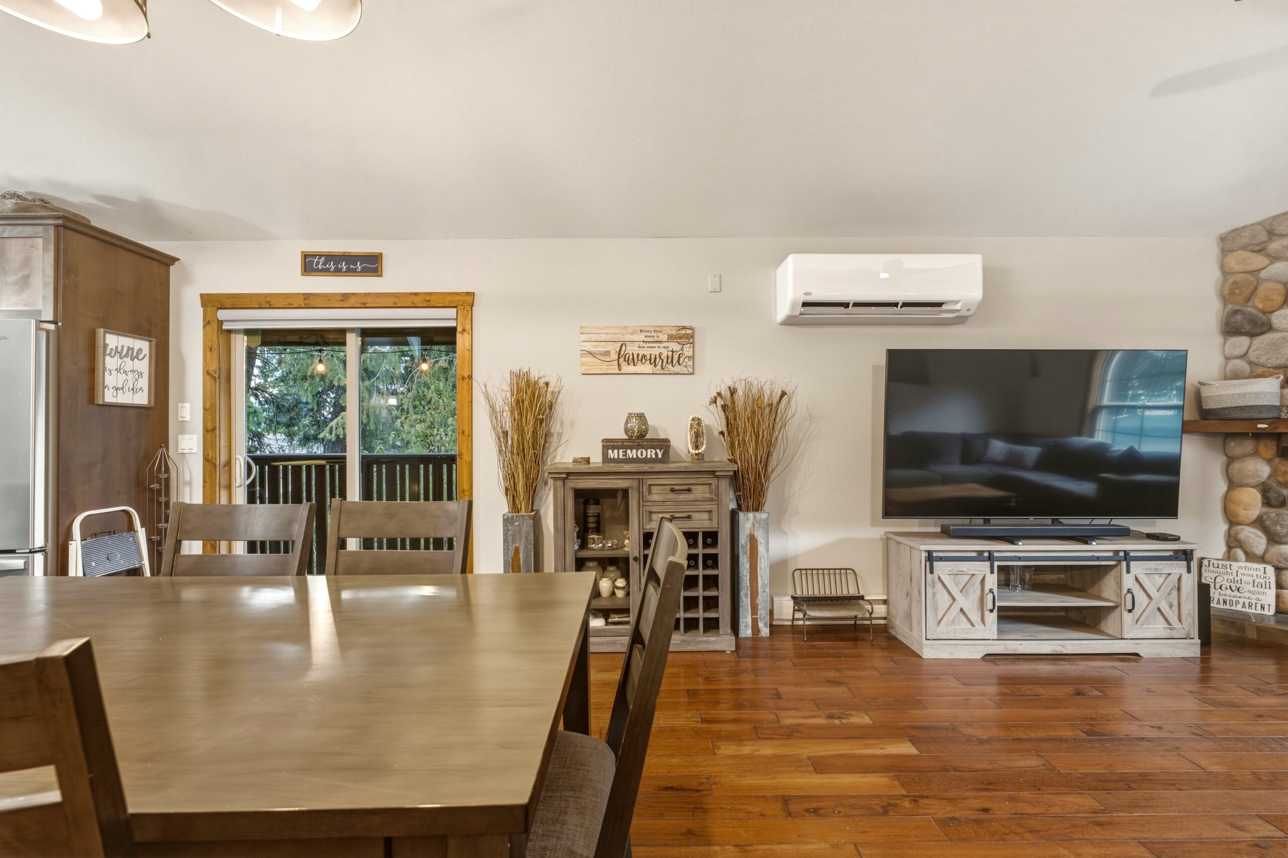 225 Falcon Avenue Vernon V1H 2A1