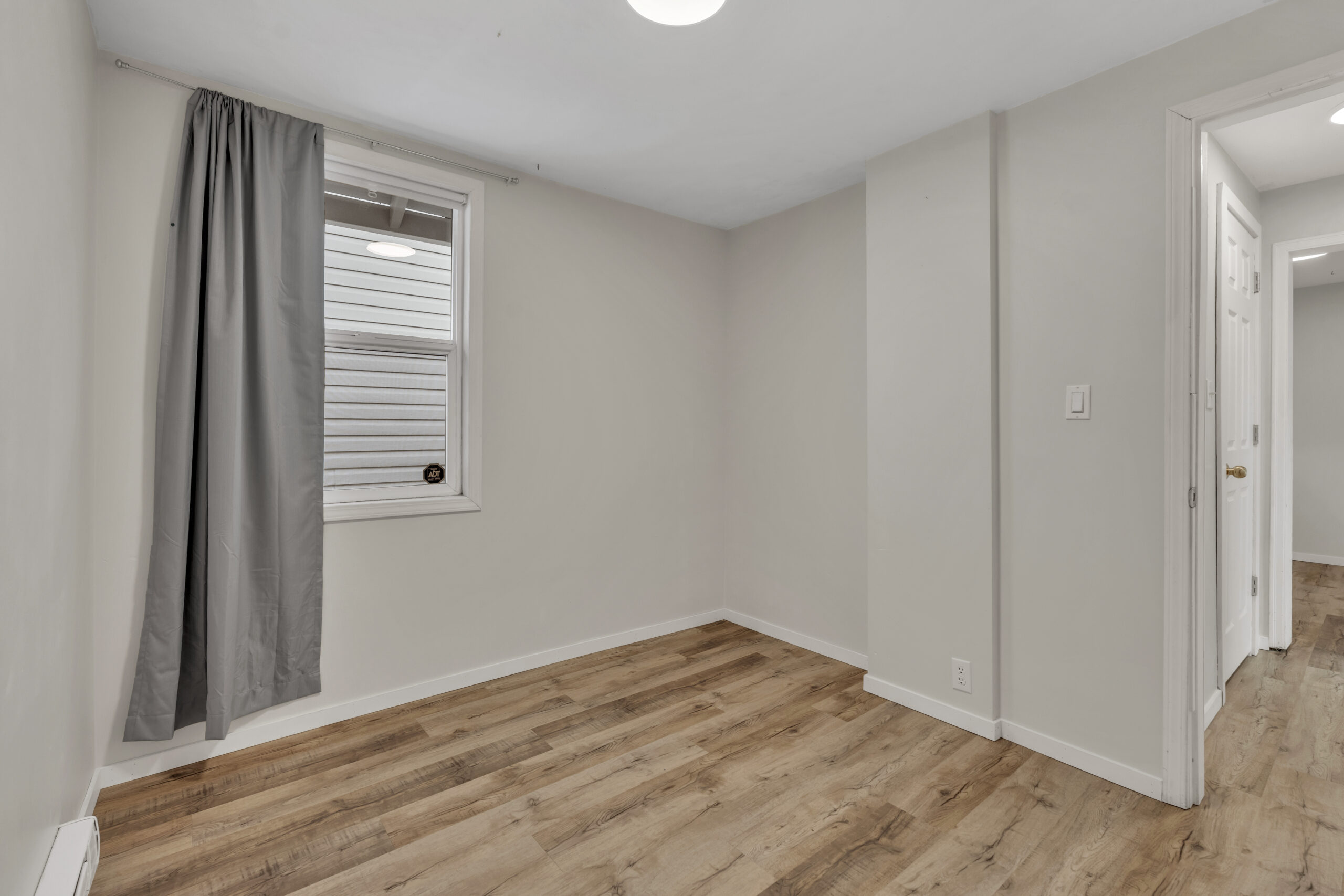 468 Wade Avenue W Penticton V2A 1V4