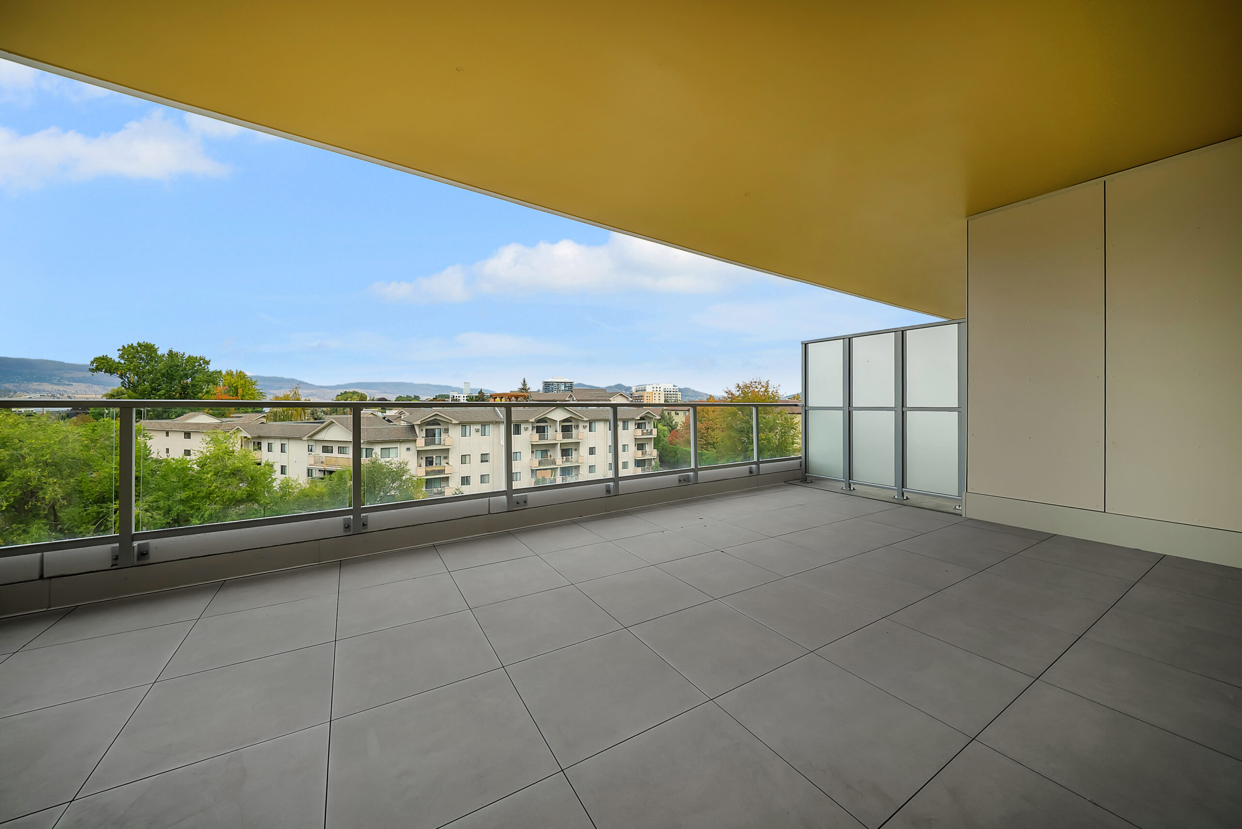 3300 Lakeshore Road 418 Kelowna V1W 0H6