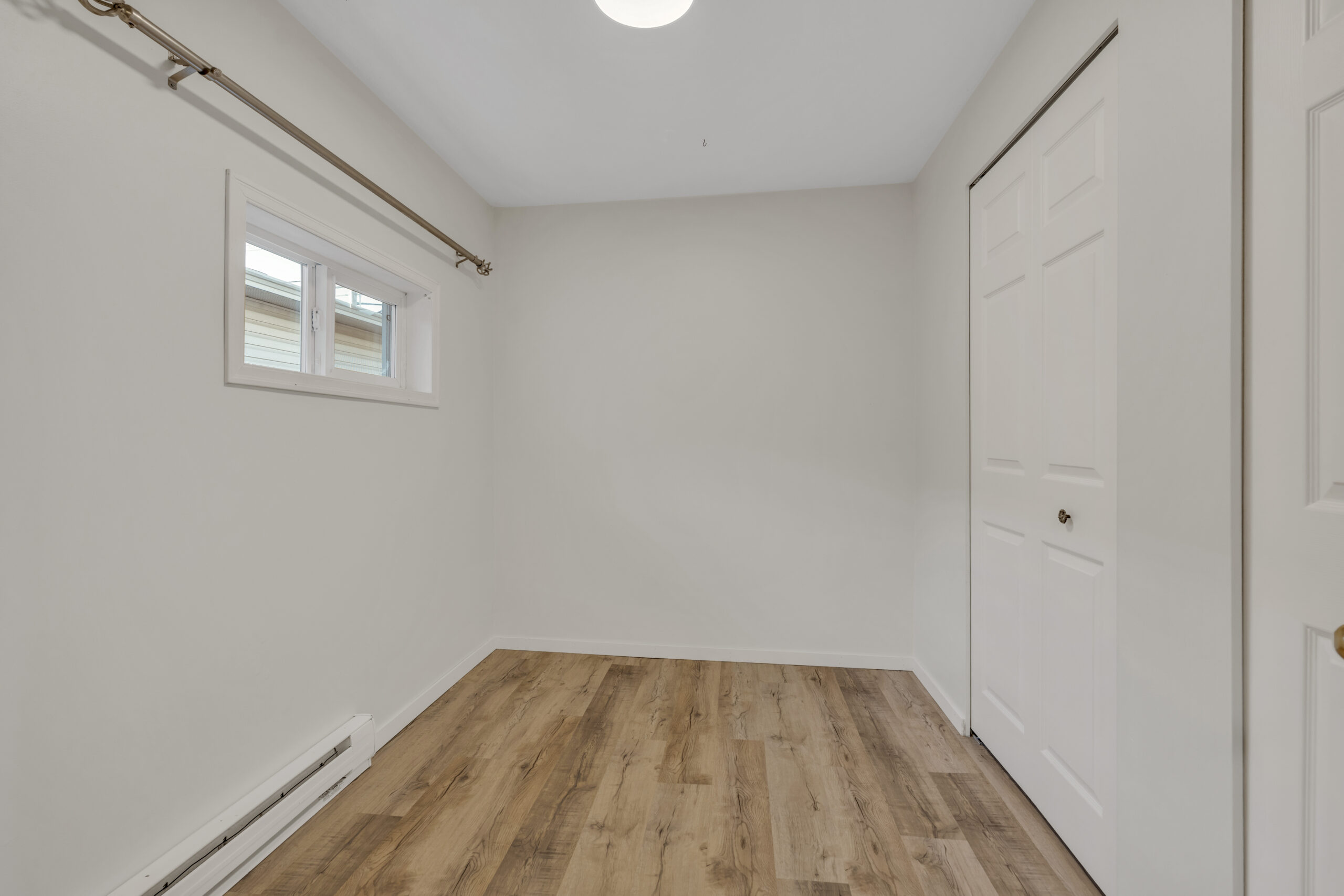 468 Wade Avenue W Penticton V2A 1V4
