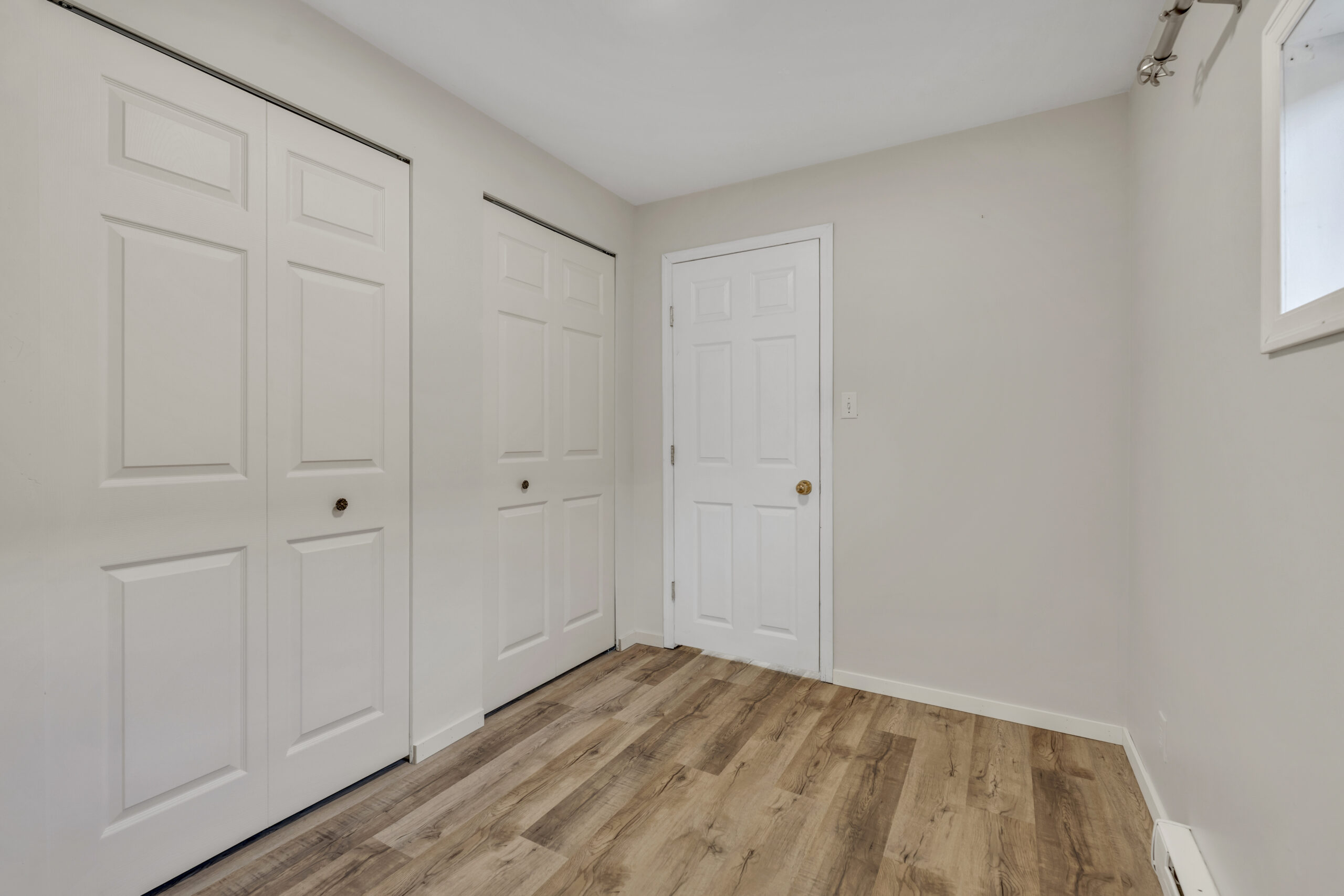 468 Wade Avenue W Penticton V2A 1V4