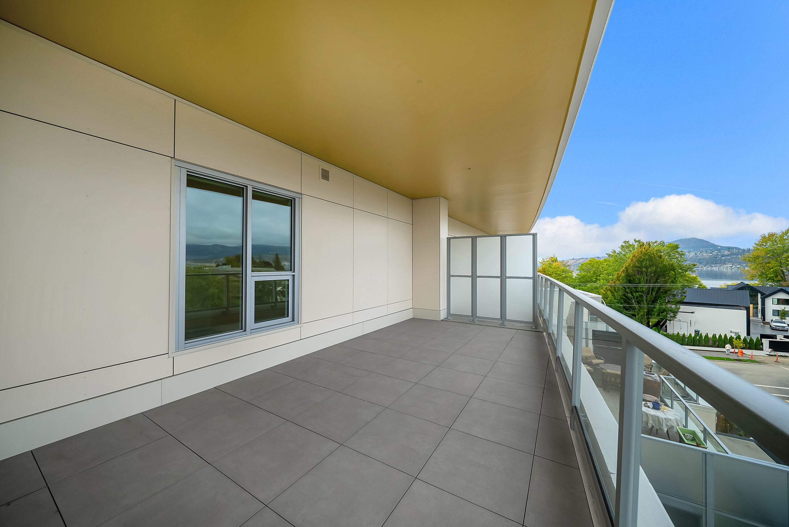 3300 Lakeshore Road 418 Kelowna V1W 0H6