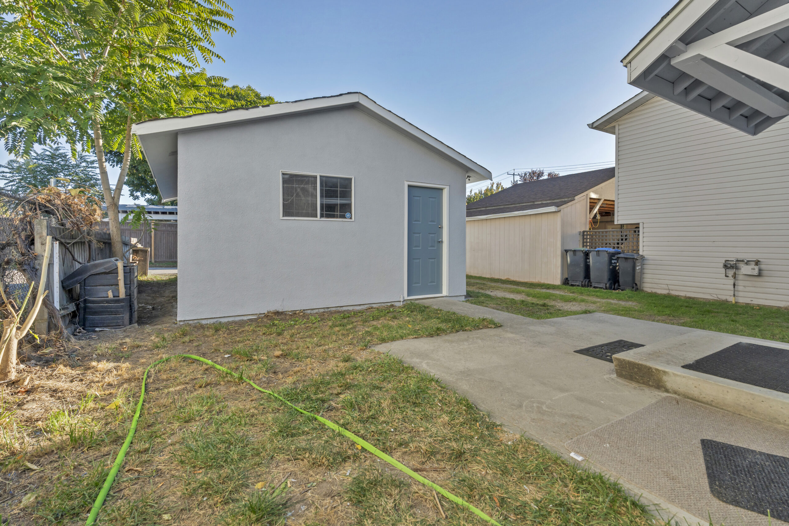 468 Wade Avenue W Penticton V2A 1V4