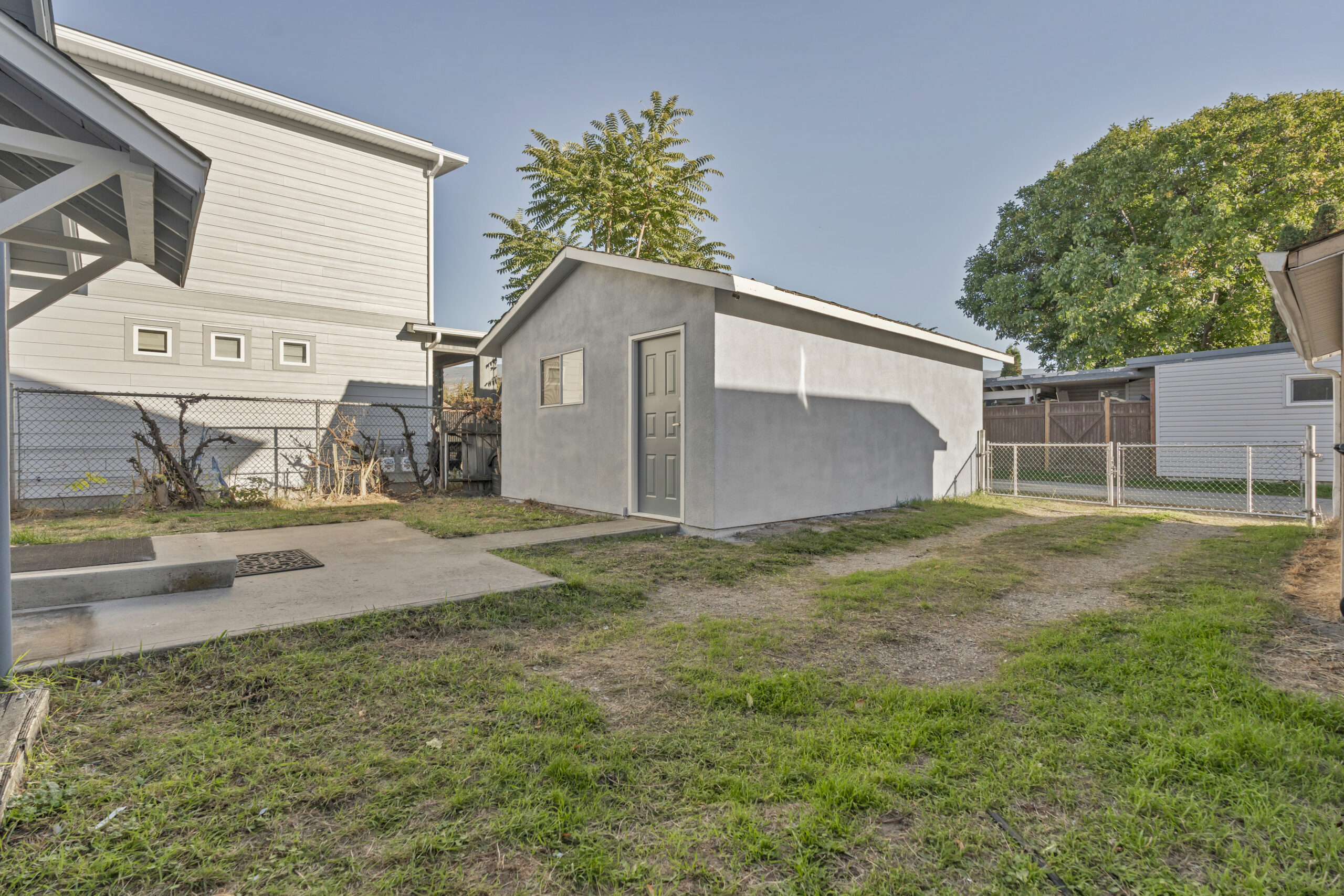 468 Wade Avenue W Penticton V2A 1V4