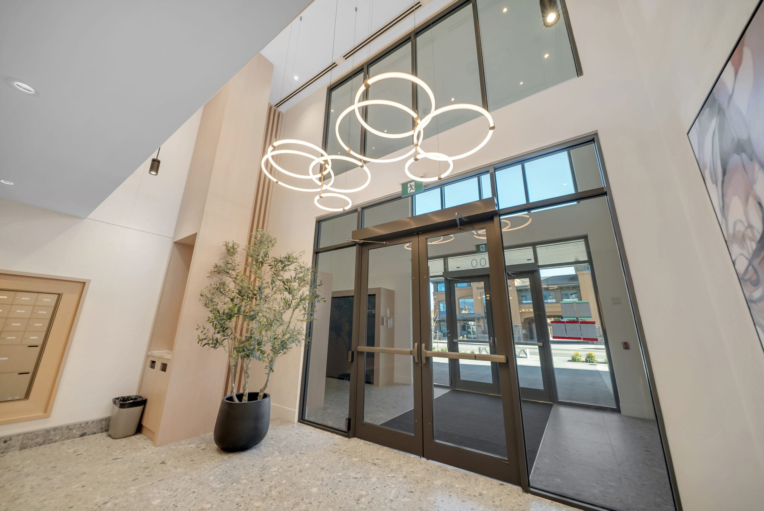 3300 Lakeshore Road 418 Kelowna V1W 0H6