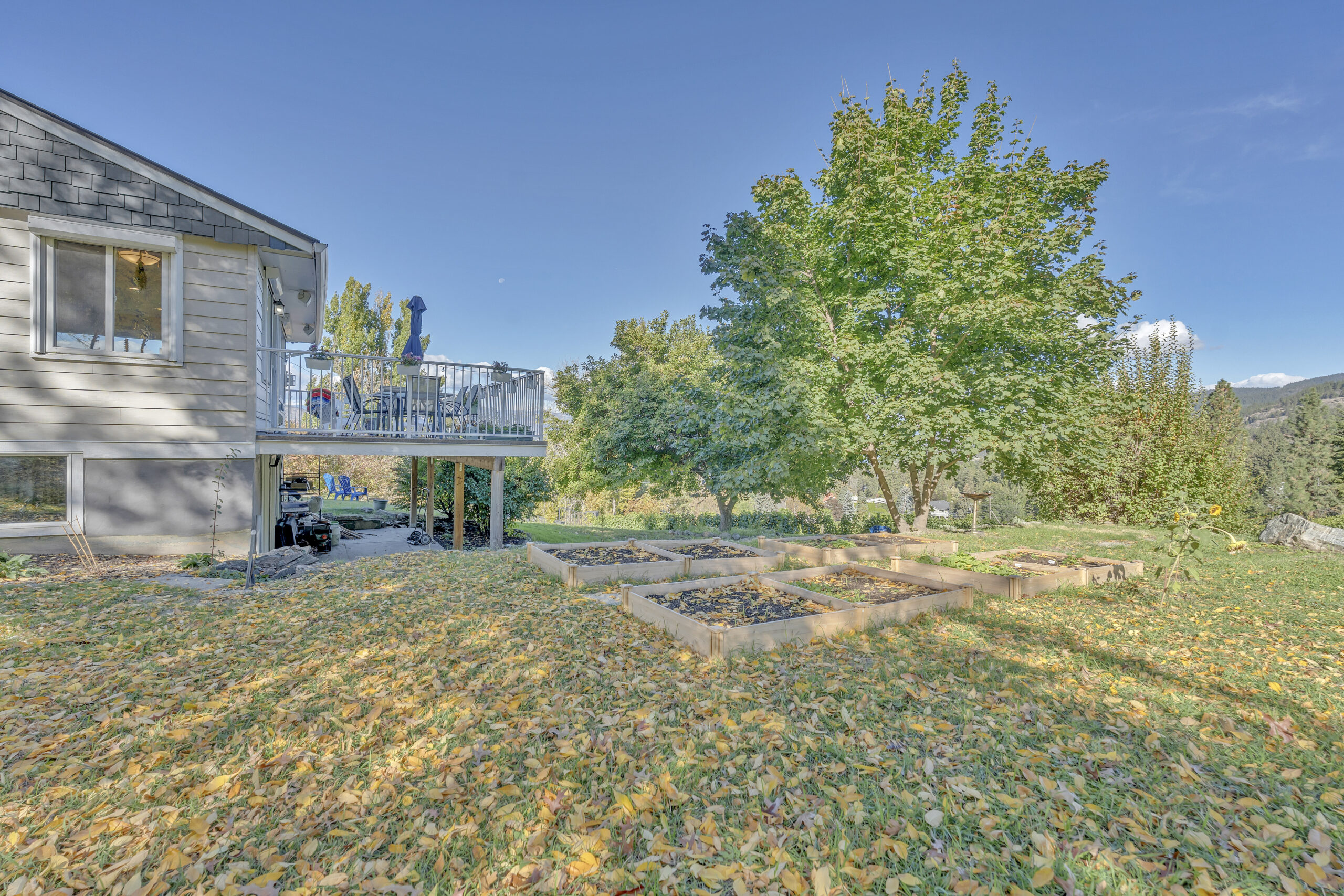 2864 Arawana Road Naramata V0H 1N1