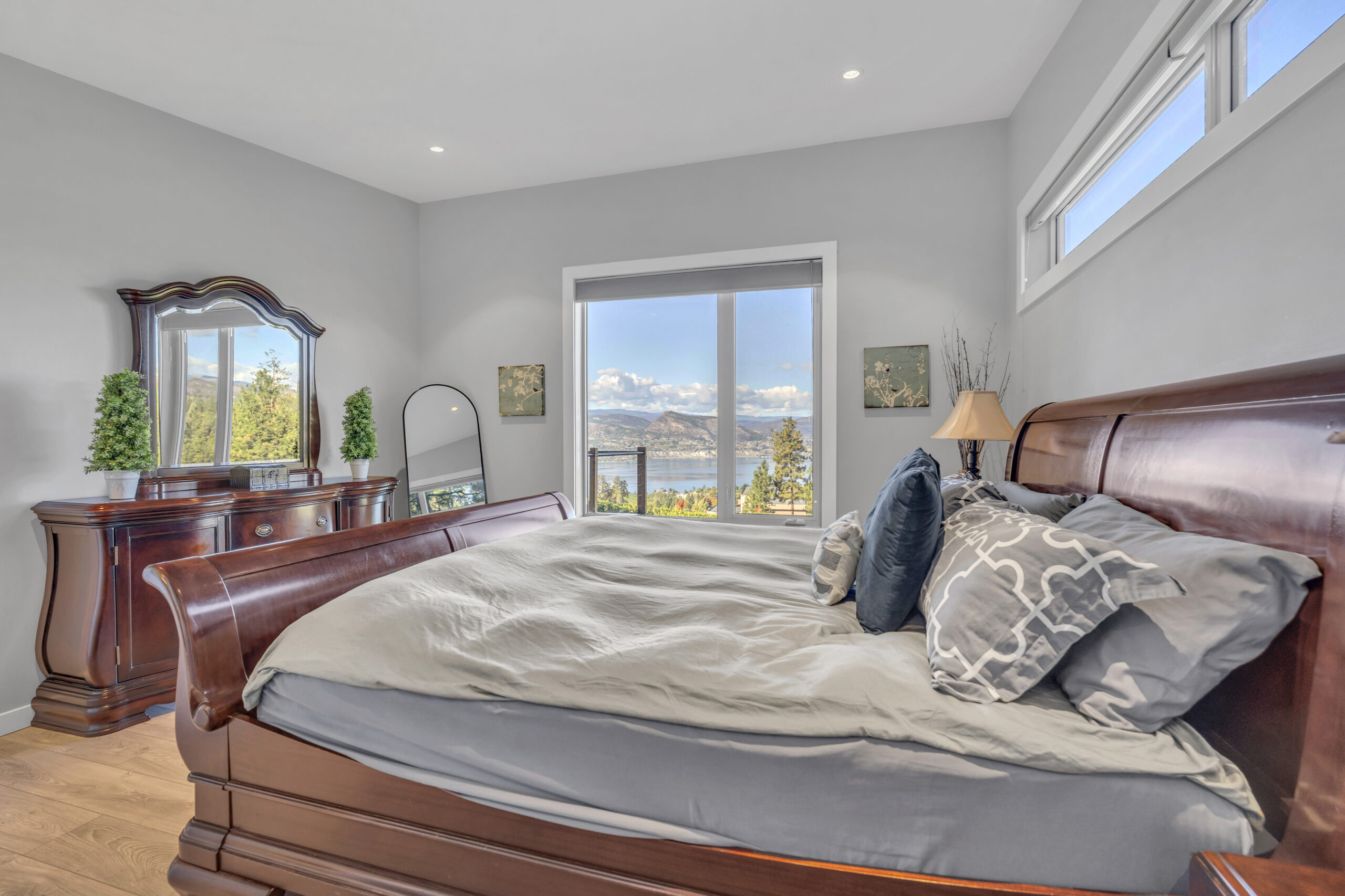 2864 Arawana Road Naramata V0H 1N1