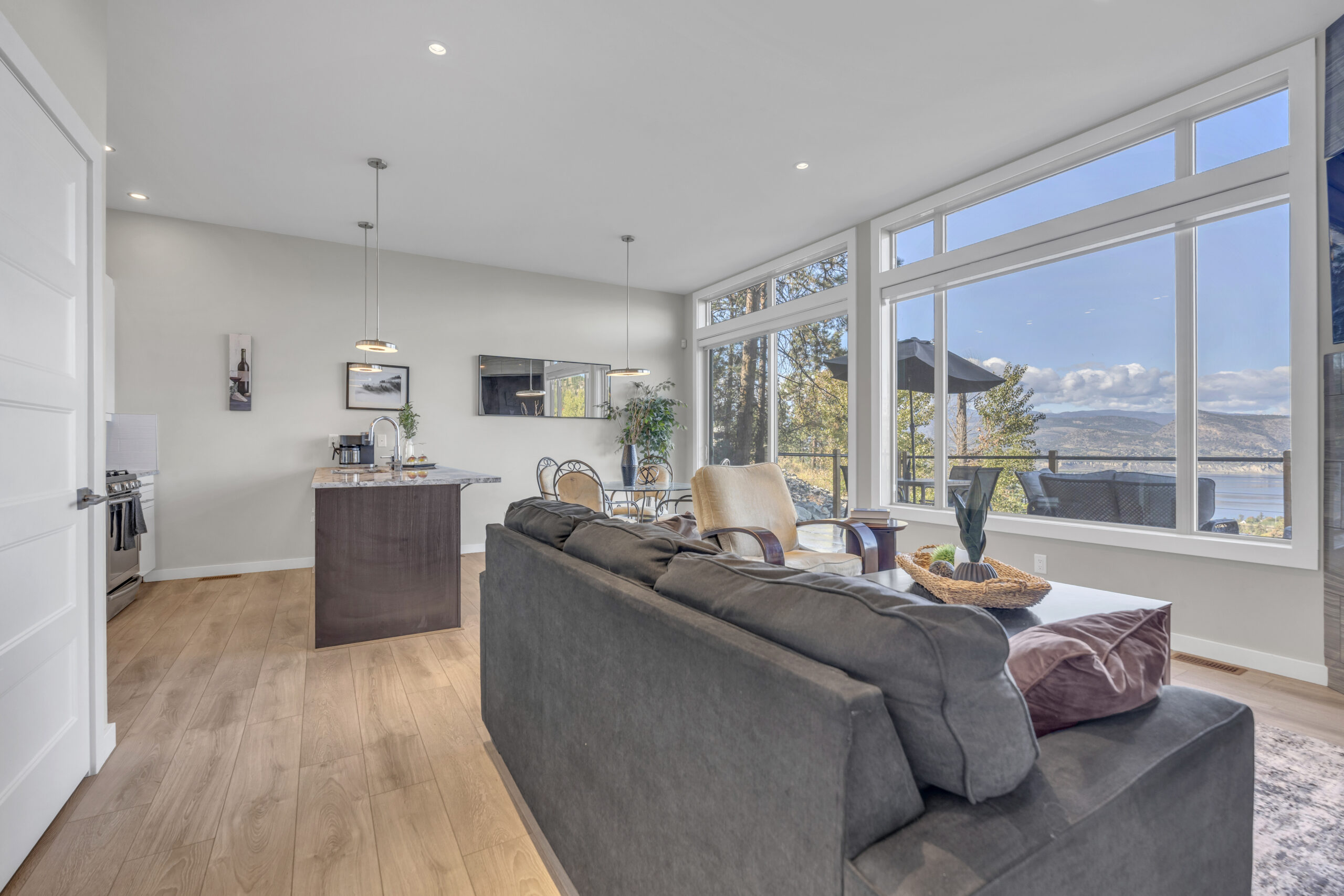 2864 Arawana Road Naramata V0H 1N1