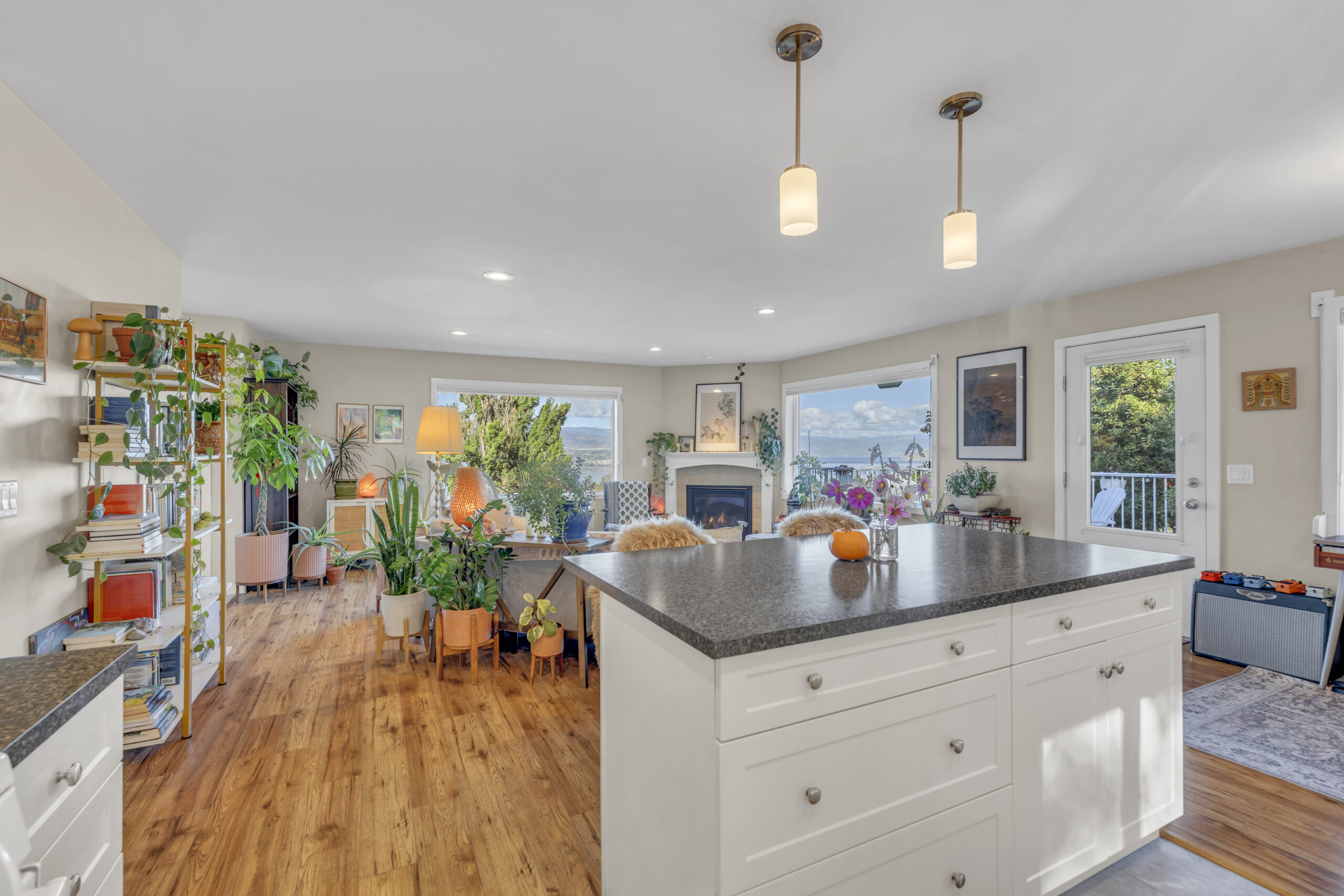 2864 Arawana Road Naramata V0H 1N1