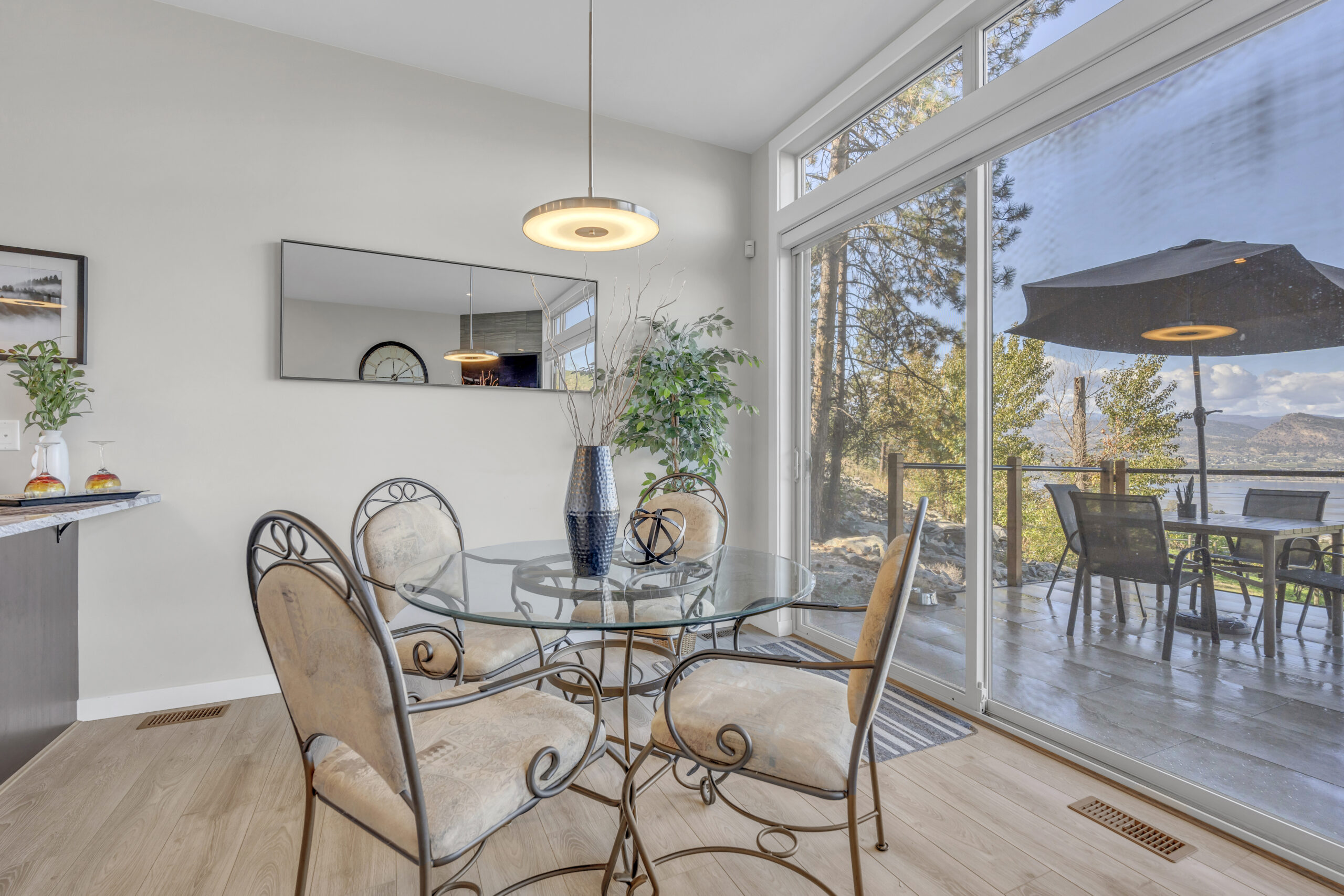 2864 Arawana Road Naramata V0H 1N1