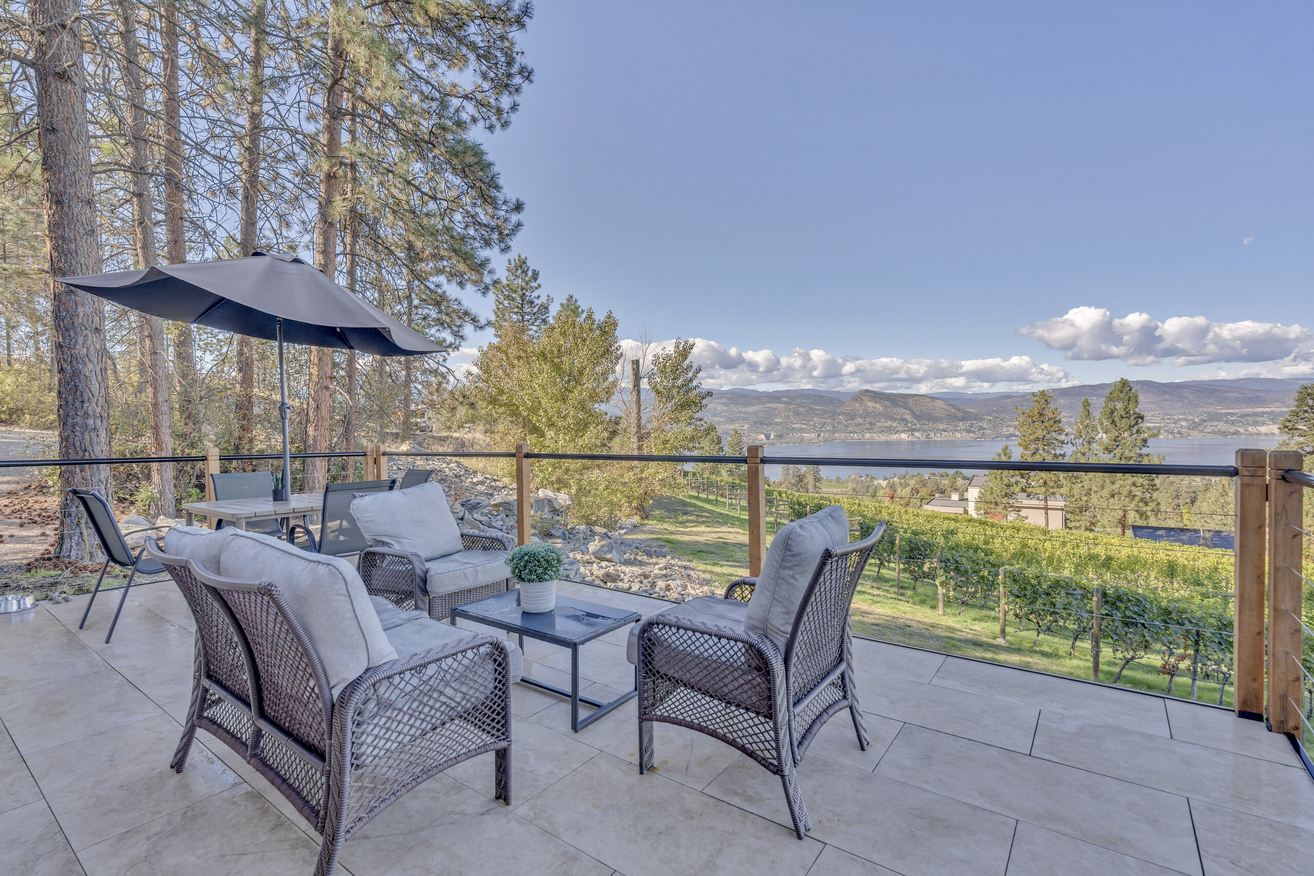 2864 Arawana Road Naramata V0H 1N1
