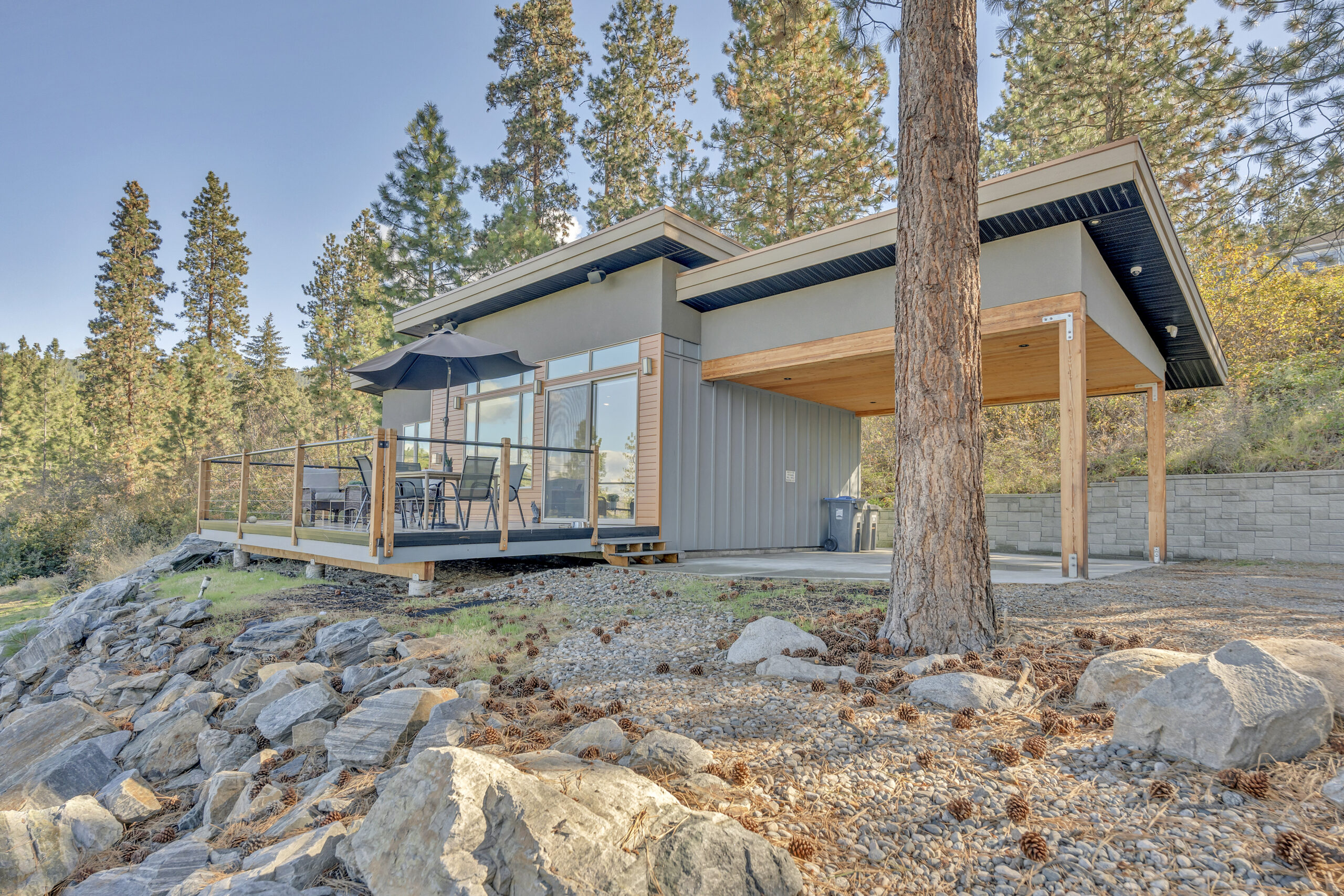 2864 Arawana Road Naramata V0H 1N1