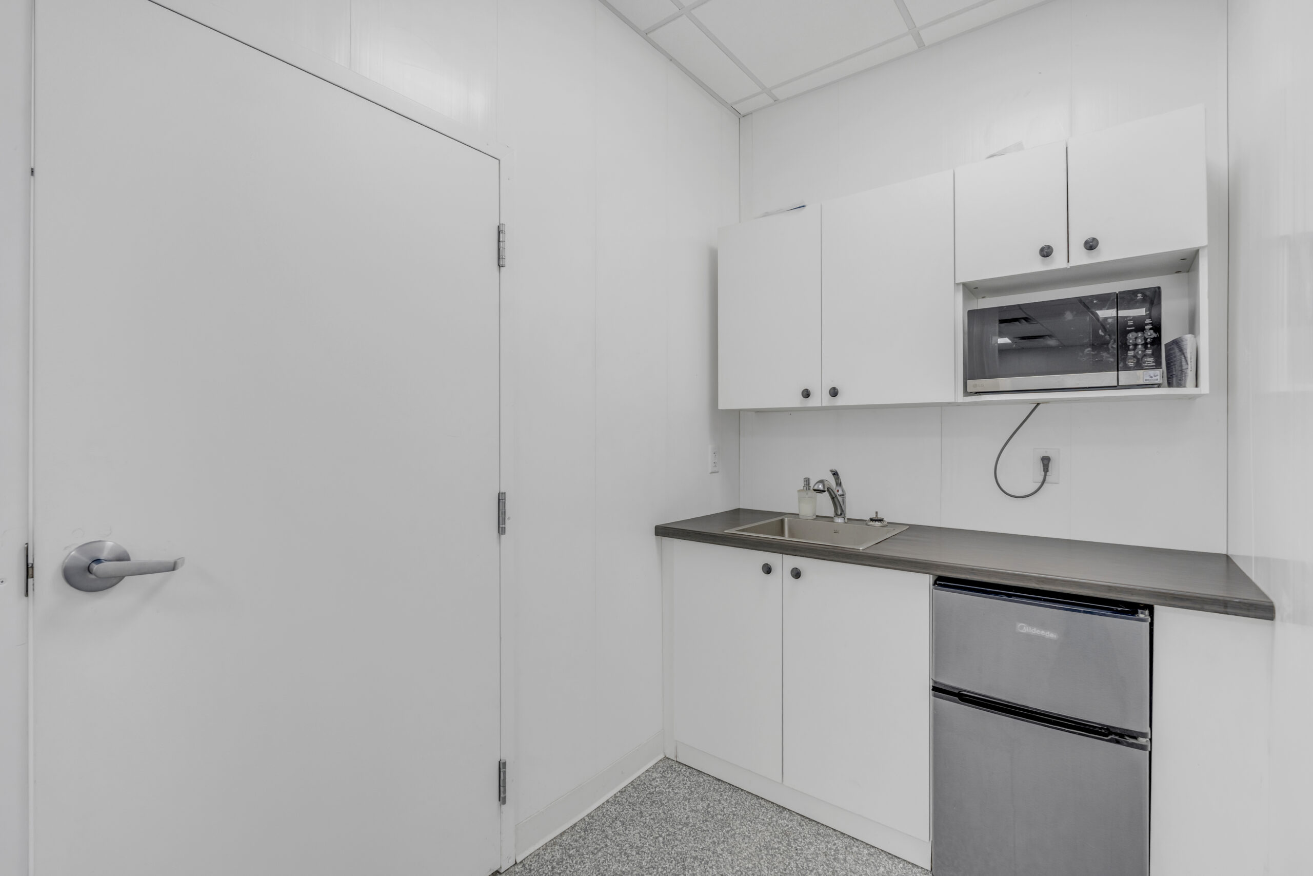 2864 Arawana Road Naramata V0H 1N1
