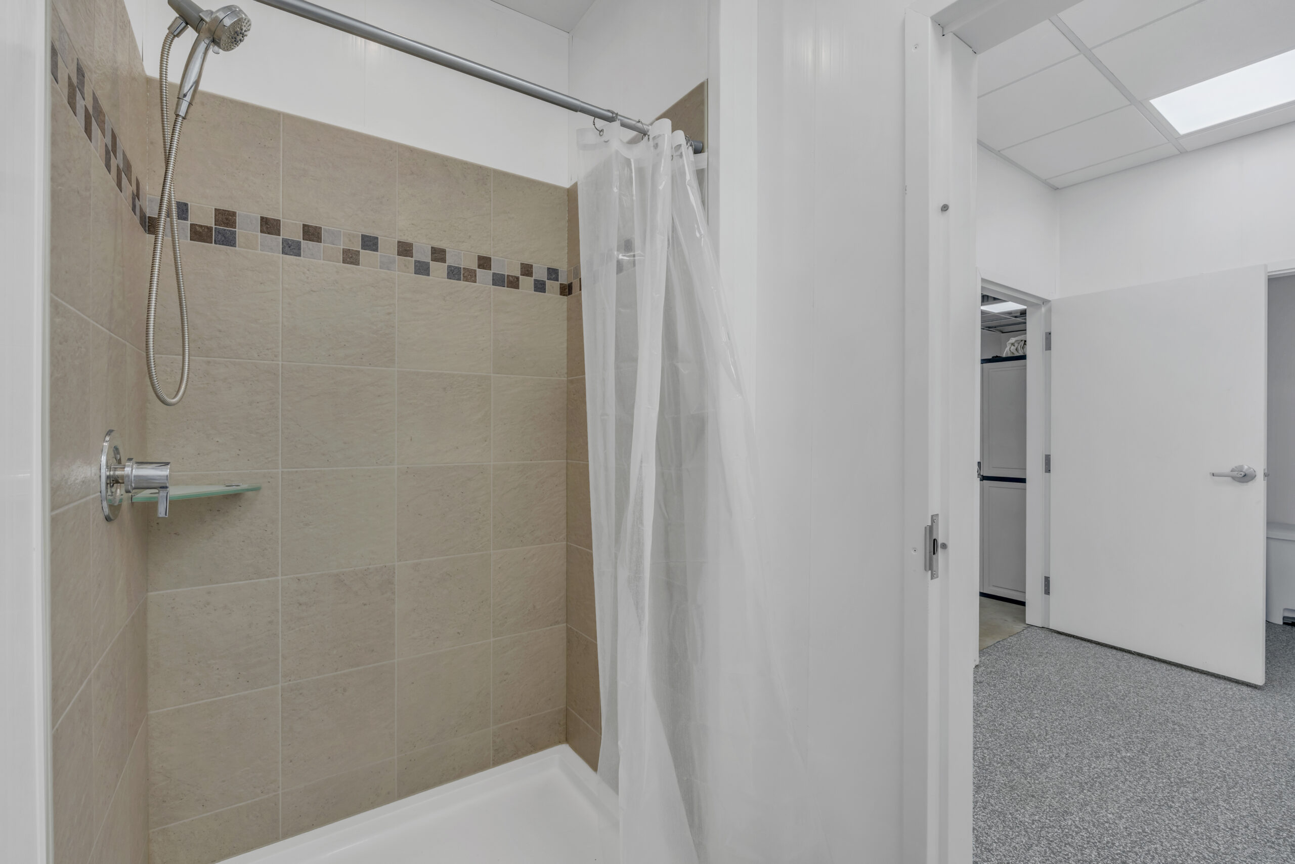 2864 Arawana Road Naramata V0H 1N1