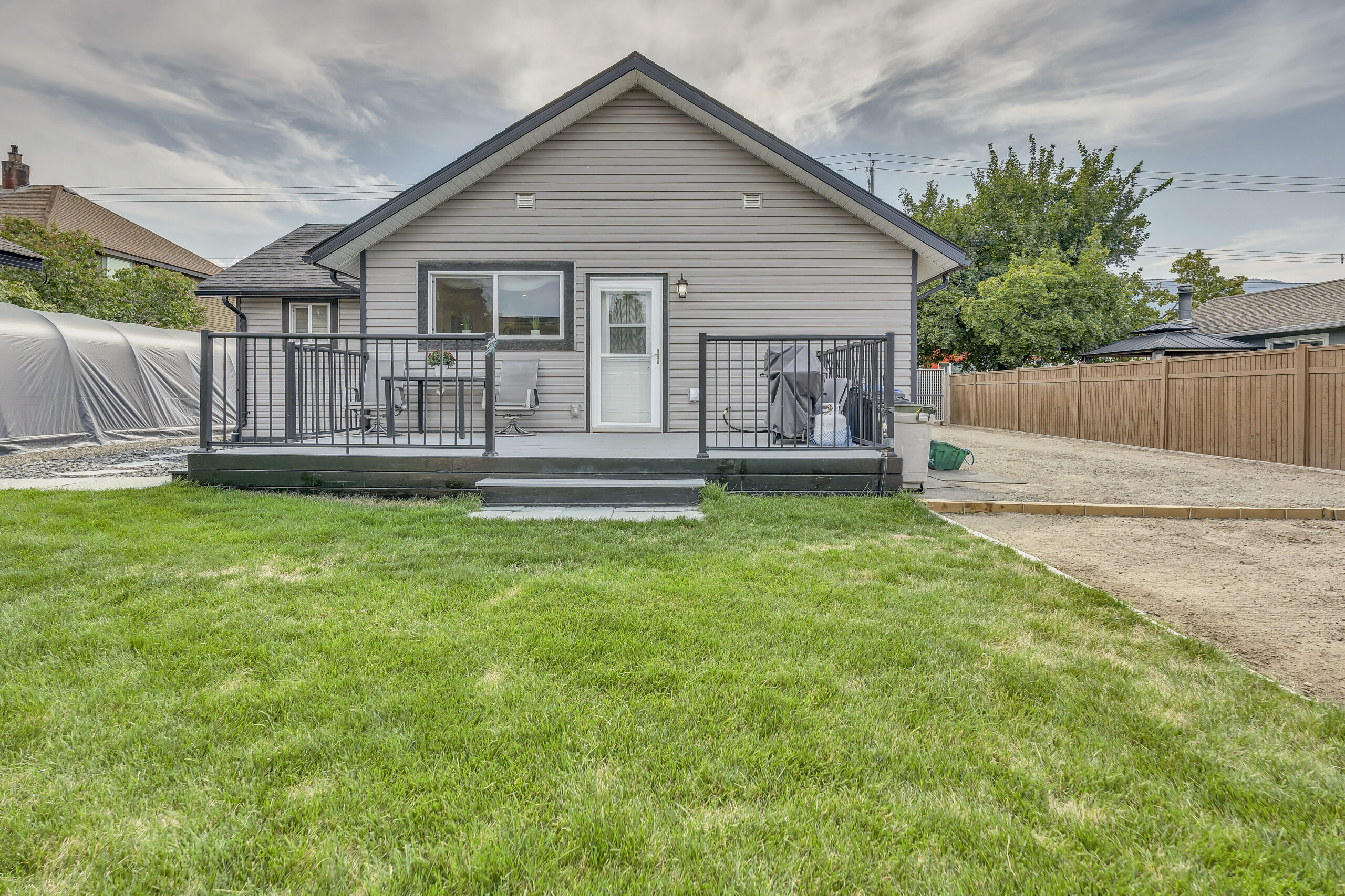 507 Duncan Avenue W Penticton V2A 2V8
