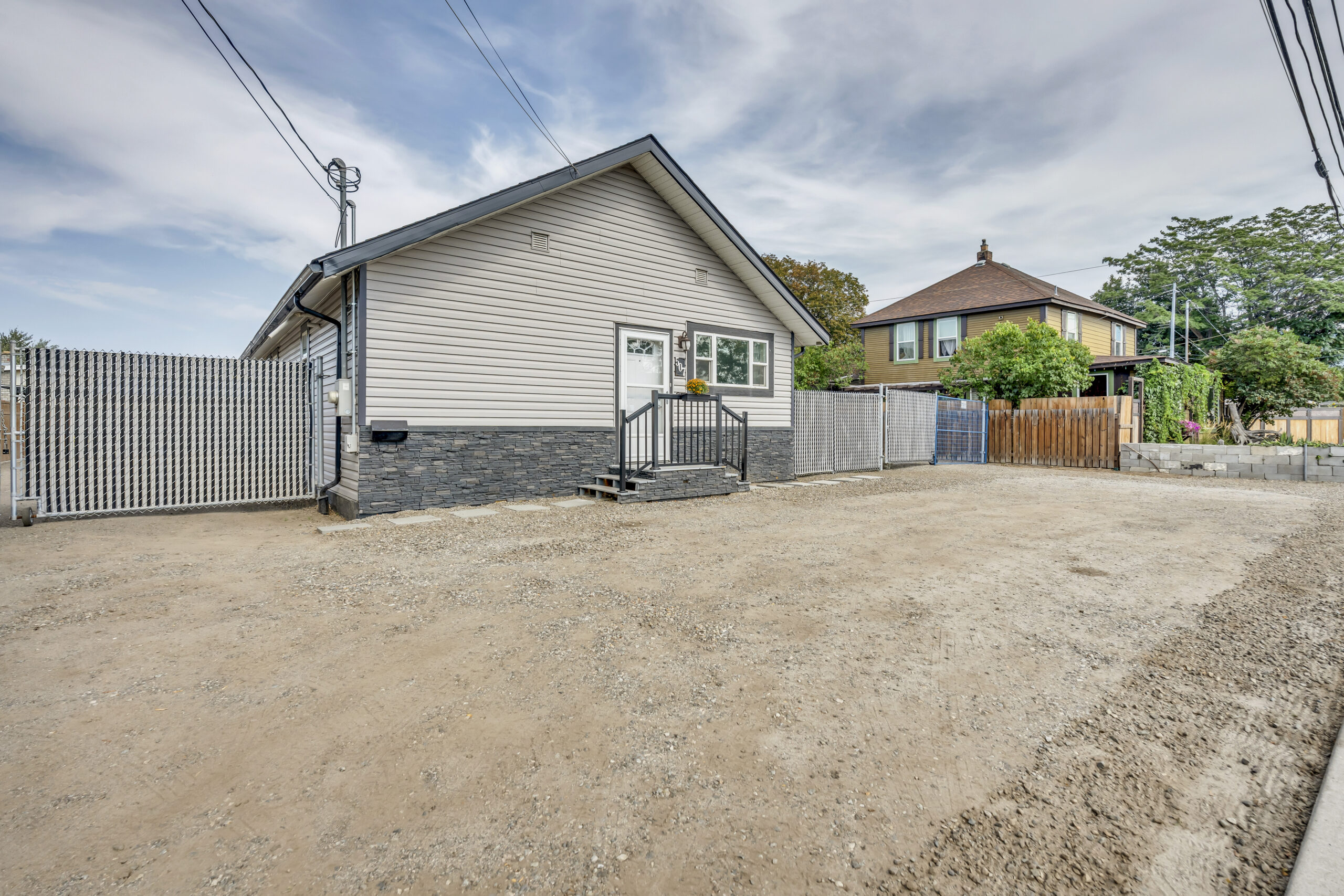 507 Duncan Avenue W Penticton V2A 2V8