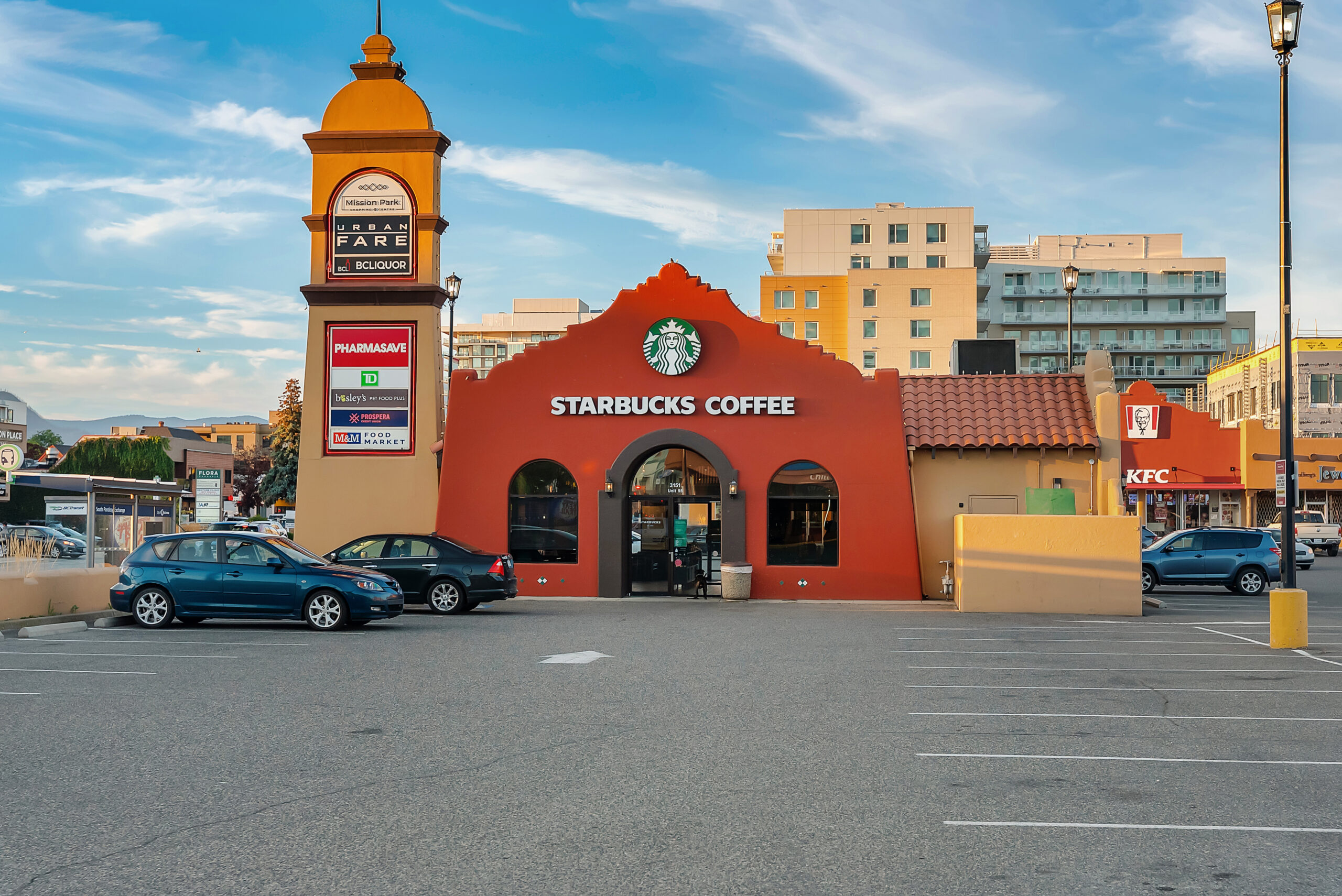 3300 Lakeshore Road 418 Kelowna V1W 0H6