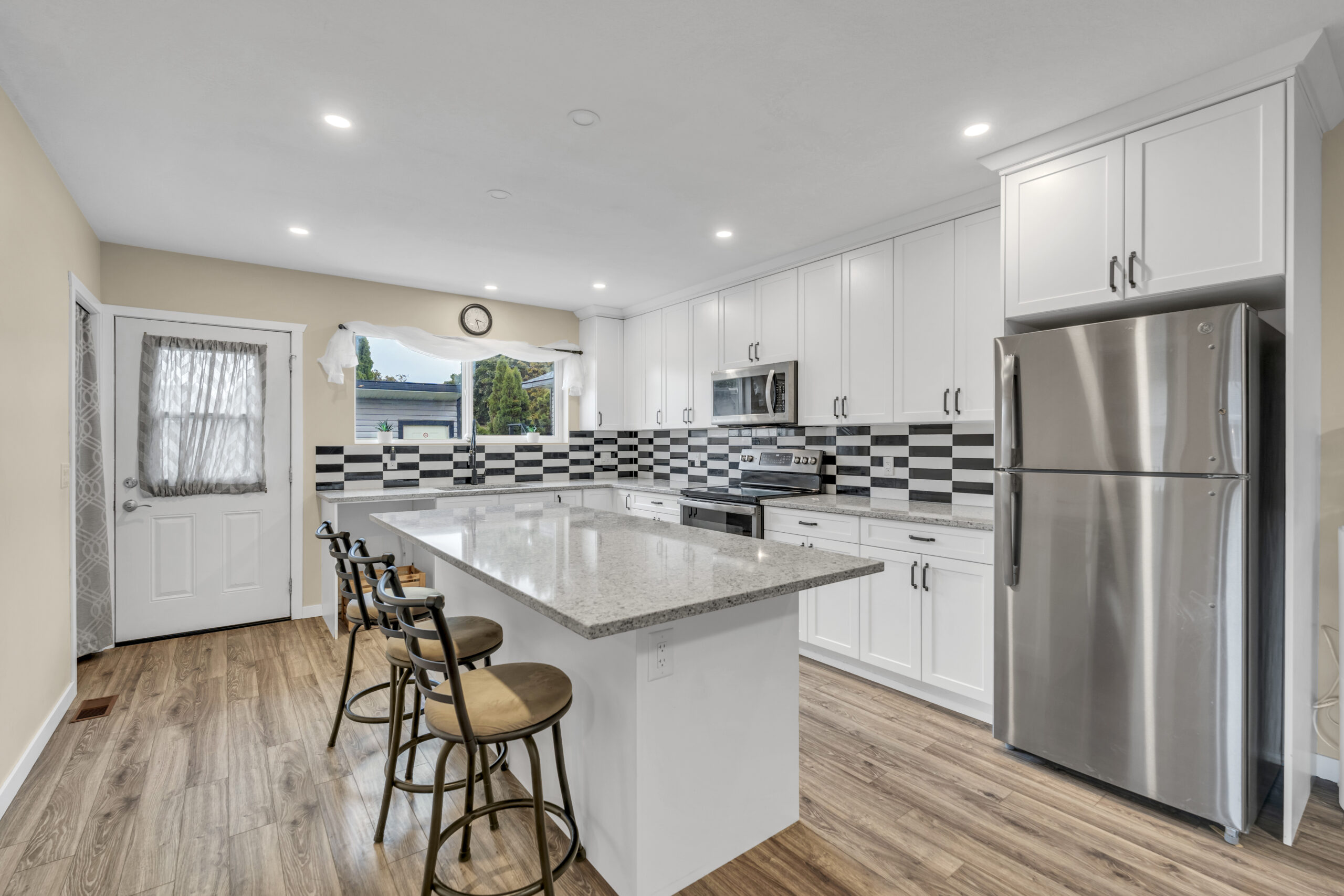507 Duncan Avenue W Penticton V2A 2V8