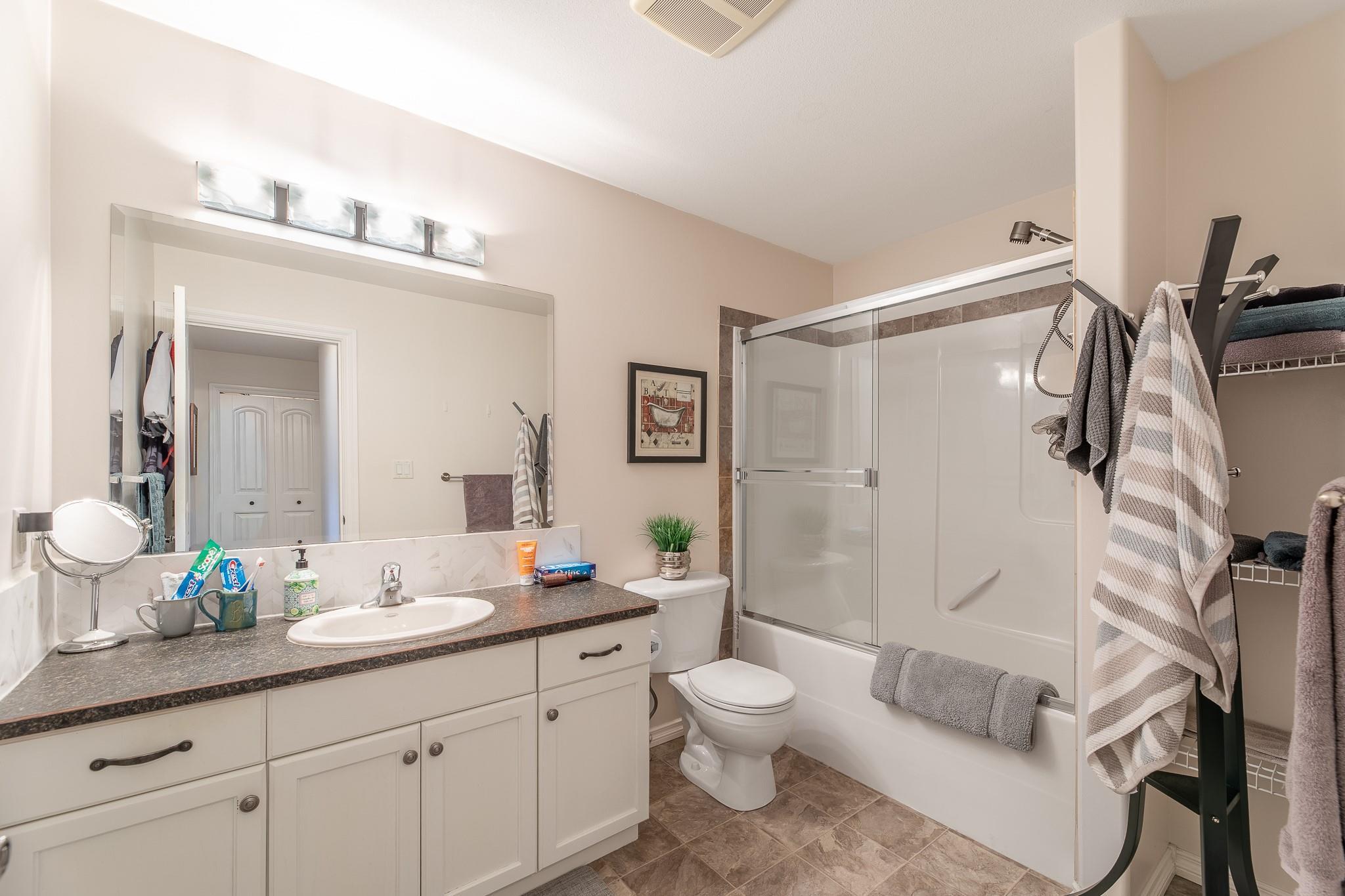 1742 Fairford Drive 106 Penticton V2A 6C8