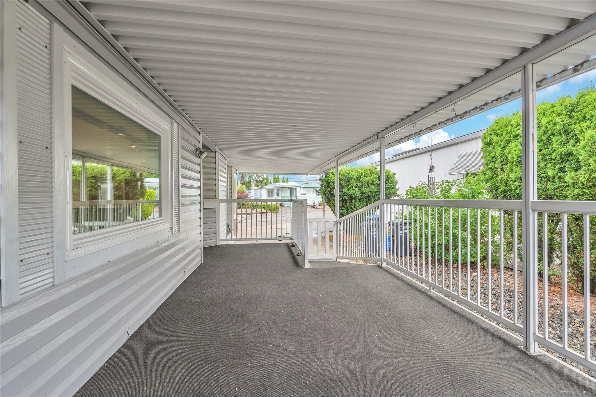 98 Okanagan Avenue 25 Penticton V2A 3J5