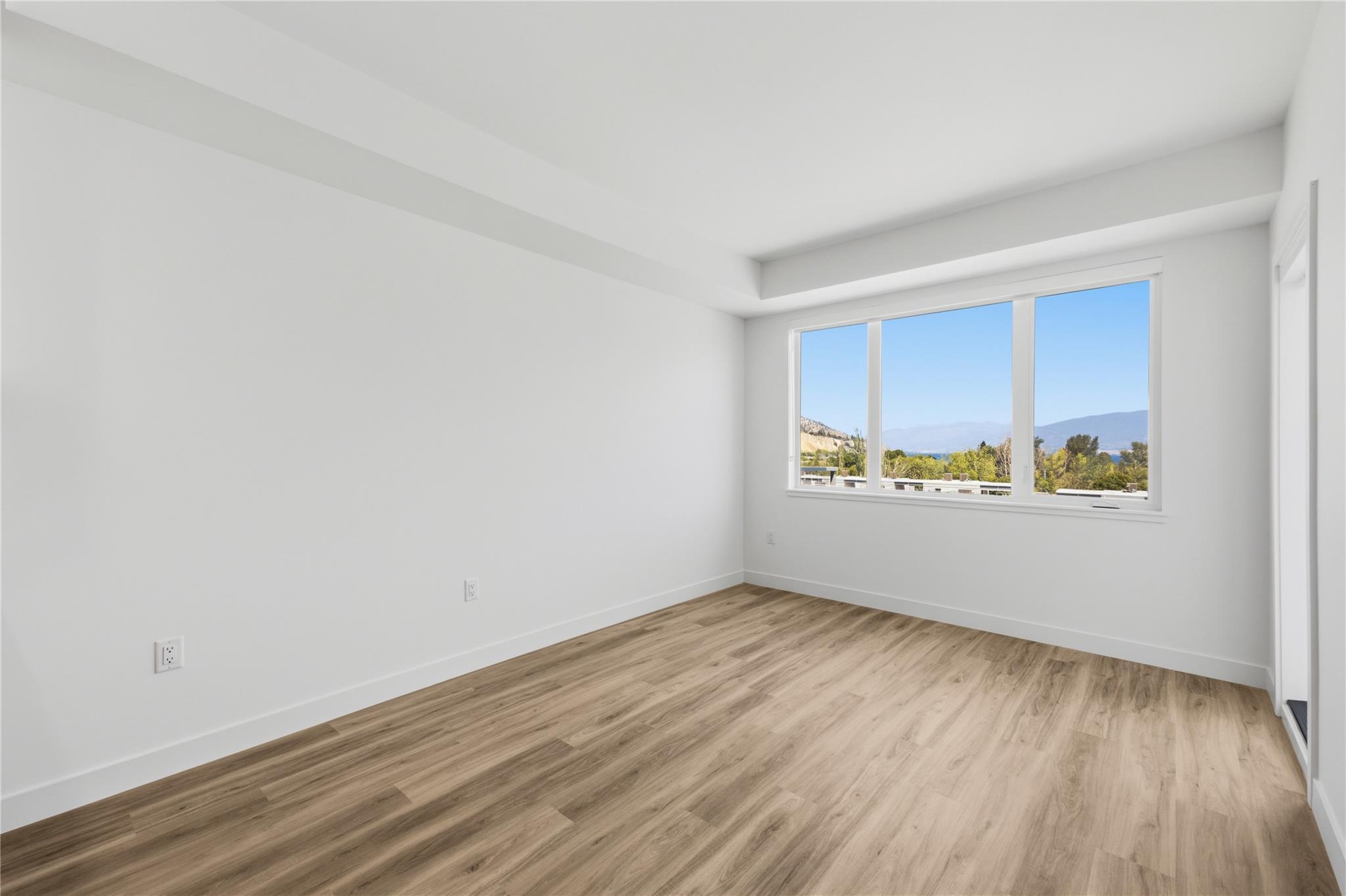 270 Riverside Drive 617 Penticton V2A 5Y5