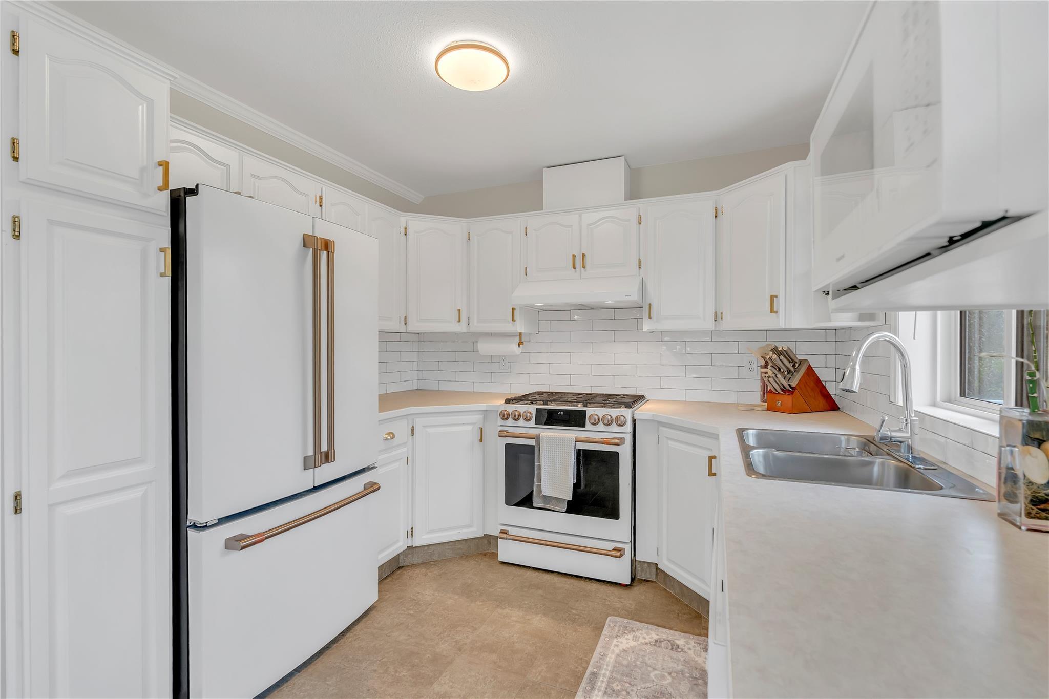 114 Vancouver Place Penticton V2A 1A7