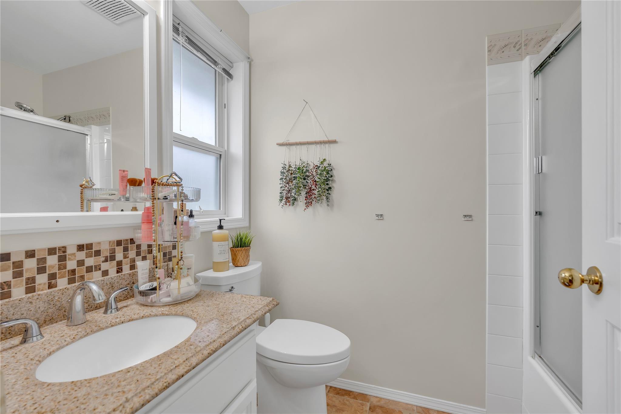 114 Vancouver Place Penticton V2A 1A7