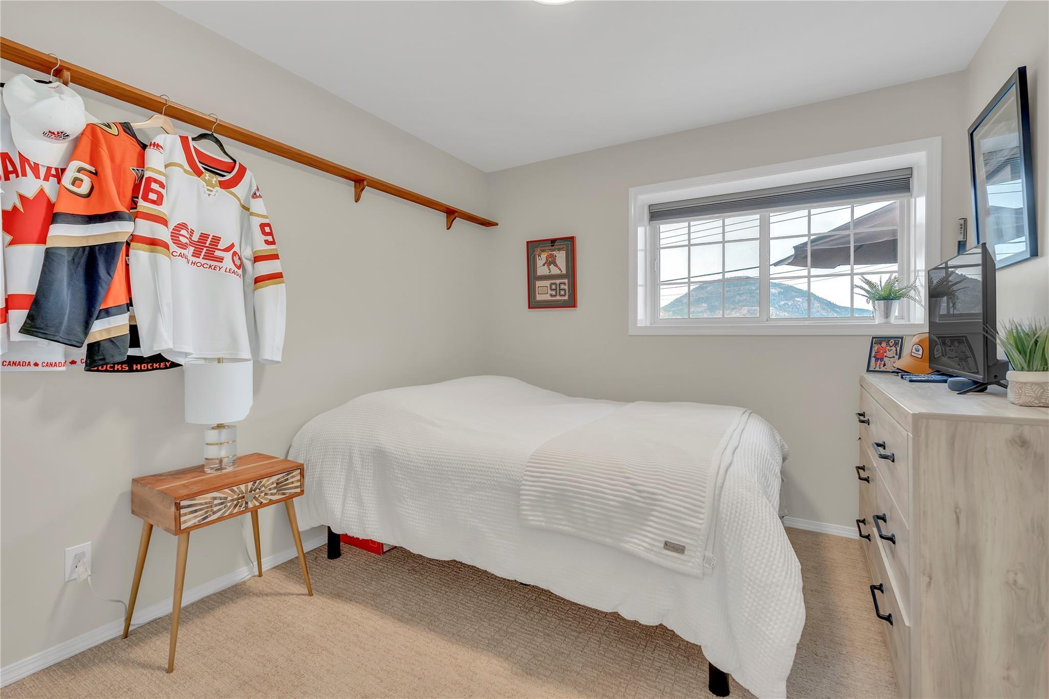 114 Vancouver Place Penticton V2A 1A7