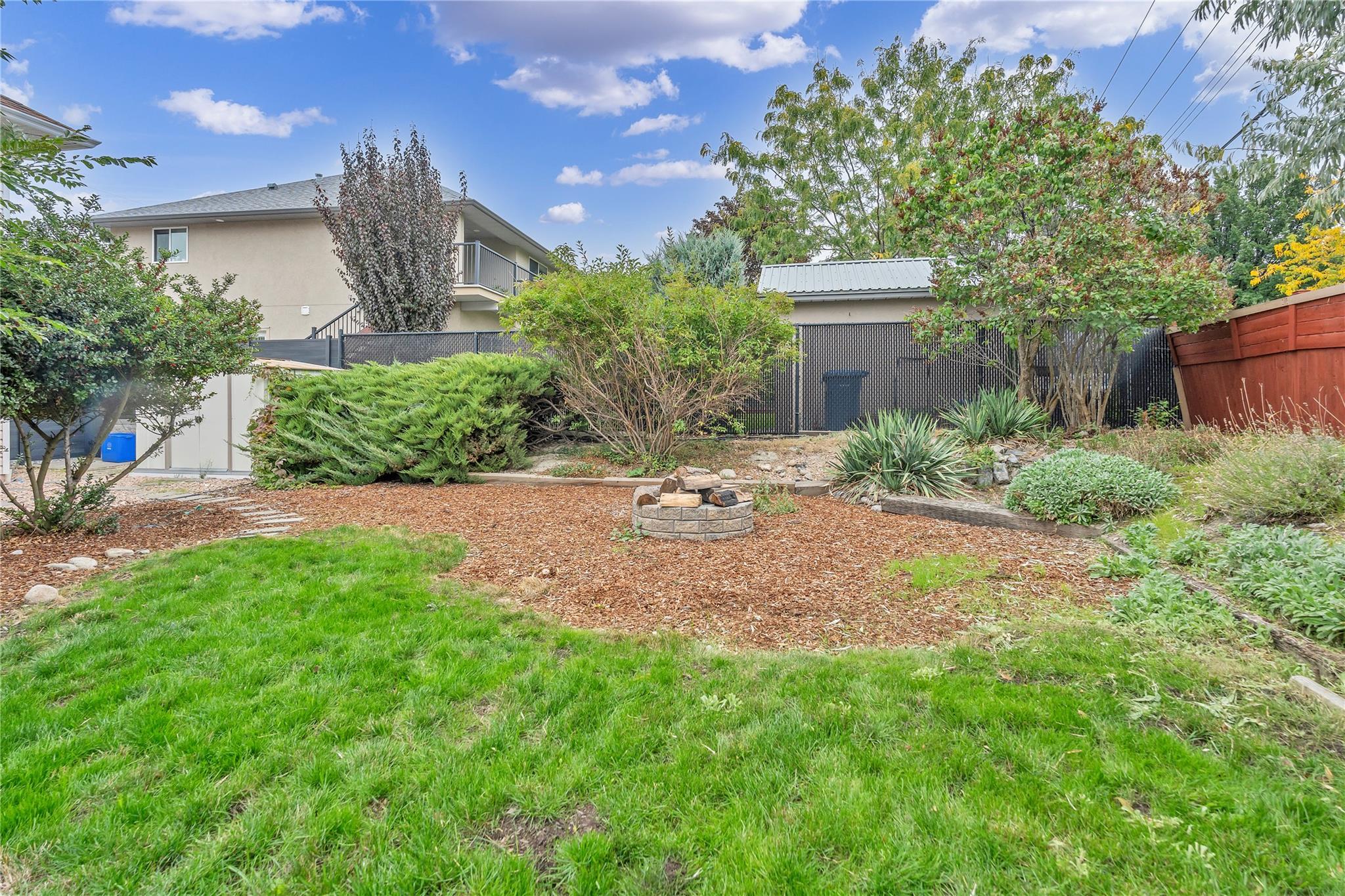 114 Vancouver Place Penticton V2A 1A7