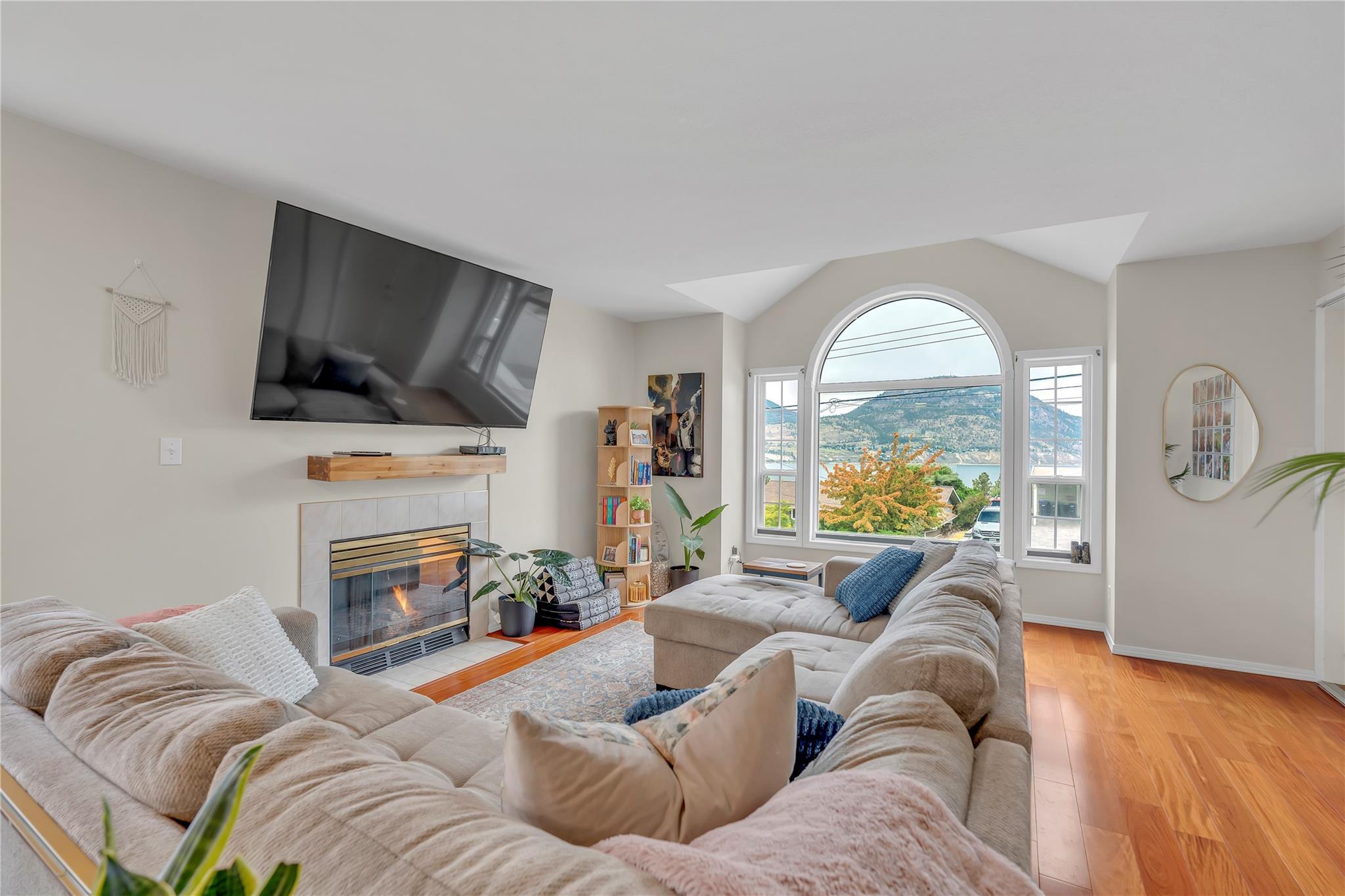 114 Vancouver Place Penticton V2A 1A7